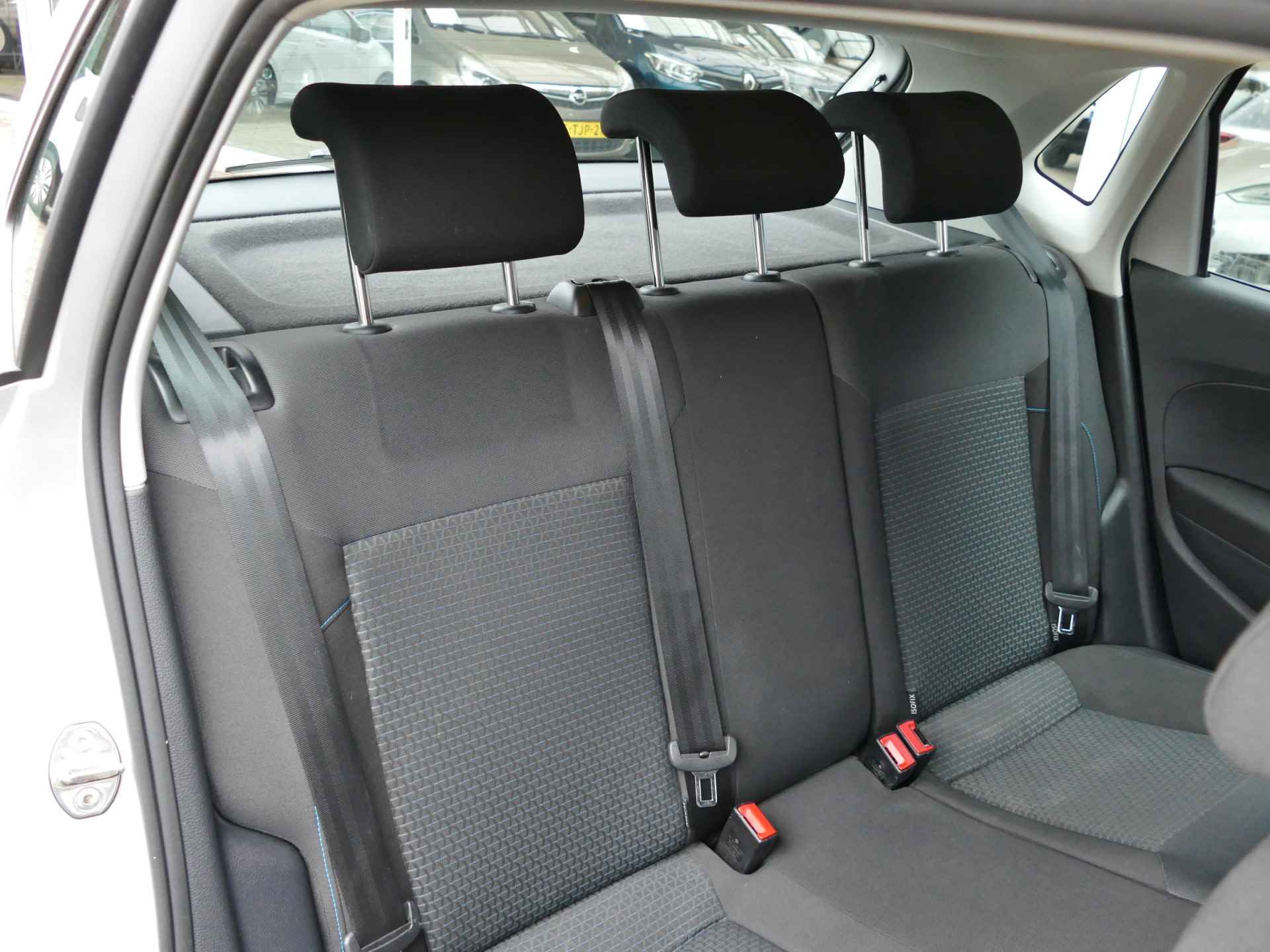 Volkswagen Polo 1.0 BlueMotion | 100% onderhouden | Apple carplay / Android auto | cruise control | airco - 31/47