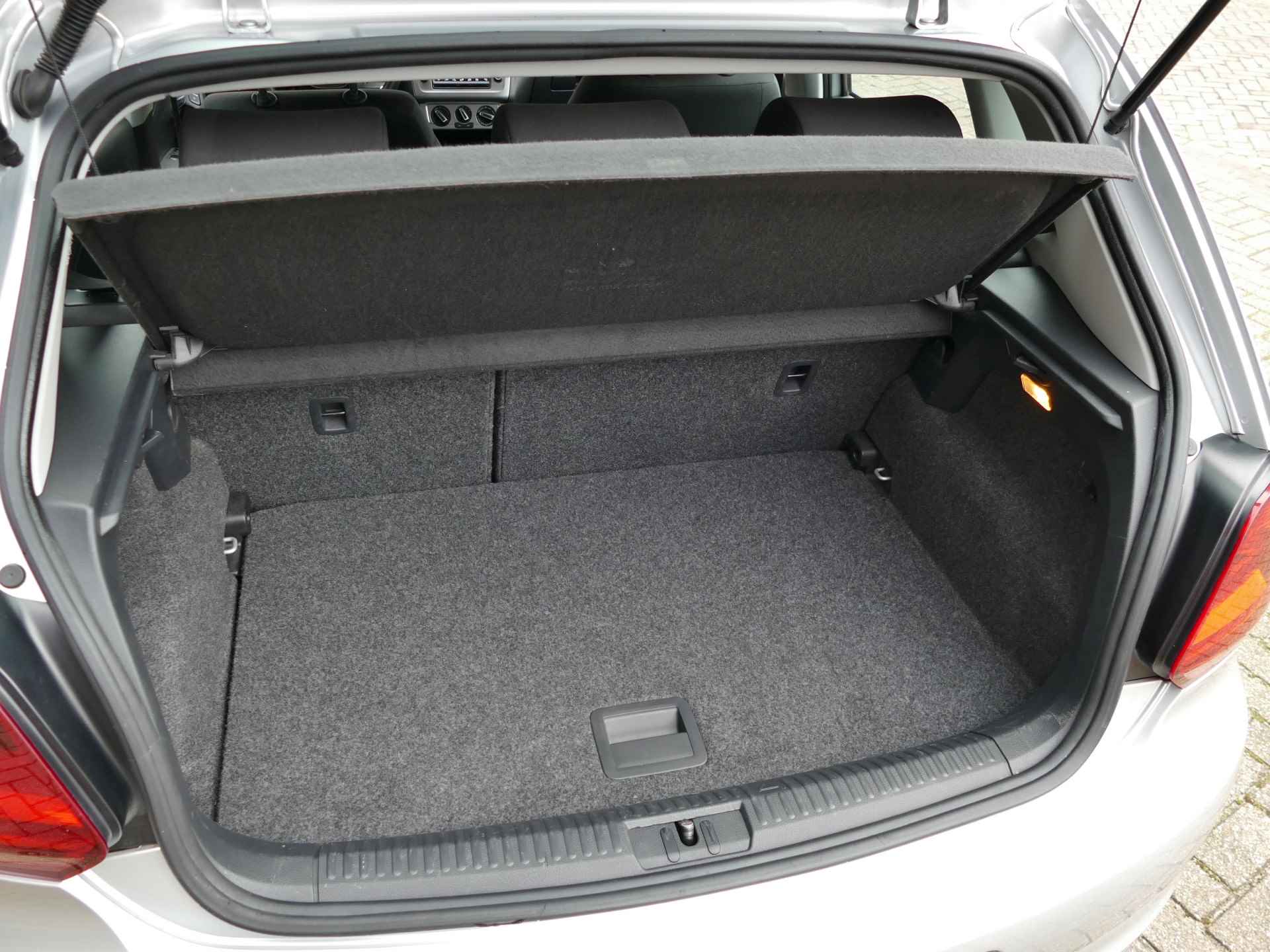 Volkswagen Polo 1.0 BlueMotion | 100% onderhouden | Apple carplay / Android auto | cruise control | airco - 38/47