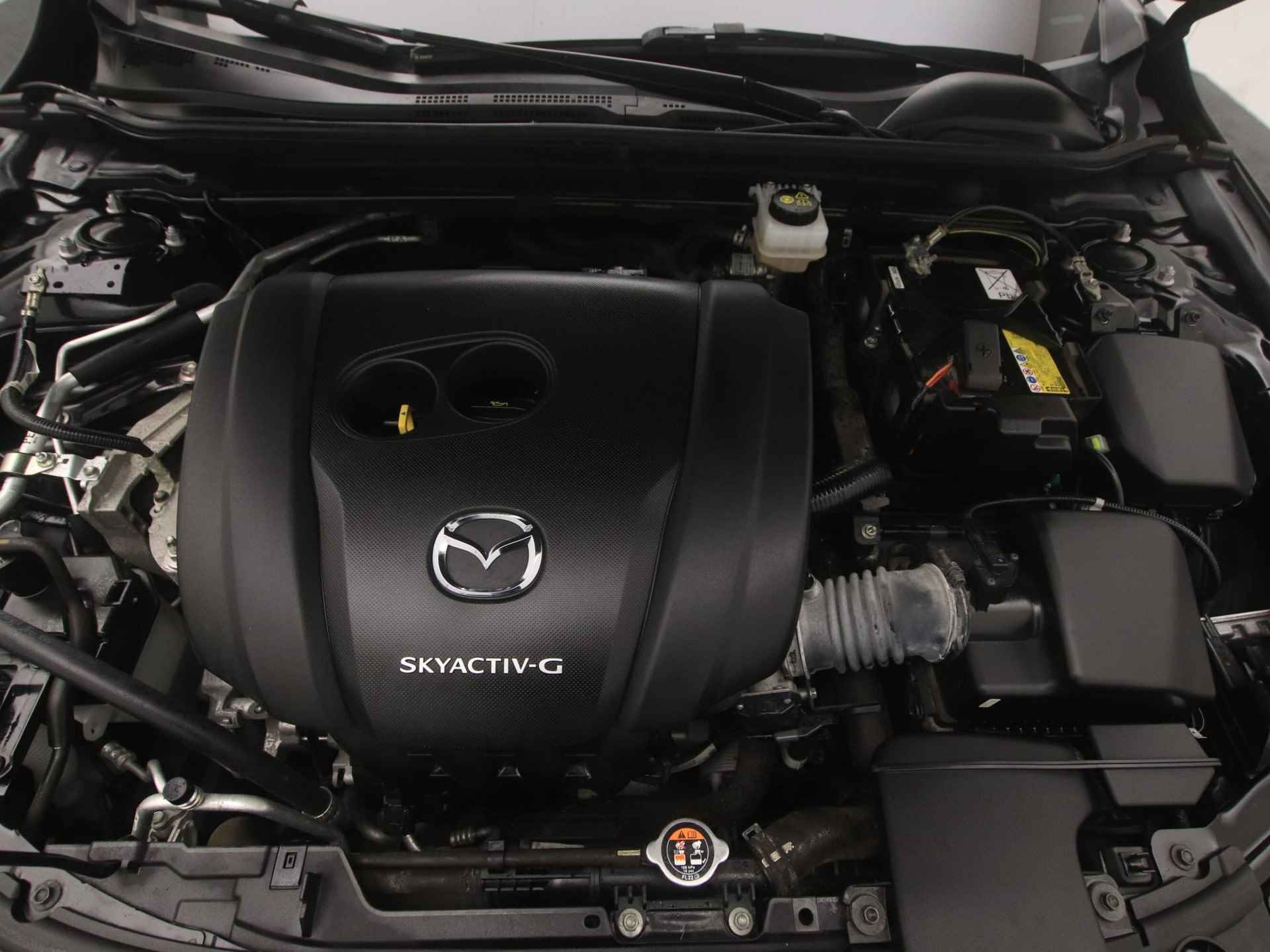 Mazda 3 2.0 SkyActiv-G Comfort met Bose/Leer pakket automaat met afneembare trekhaak en 18 inch lichtmetalen velgen : dealer onderhouden - 44/50