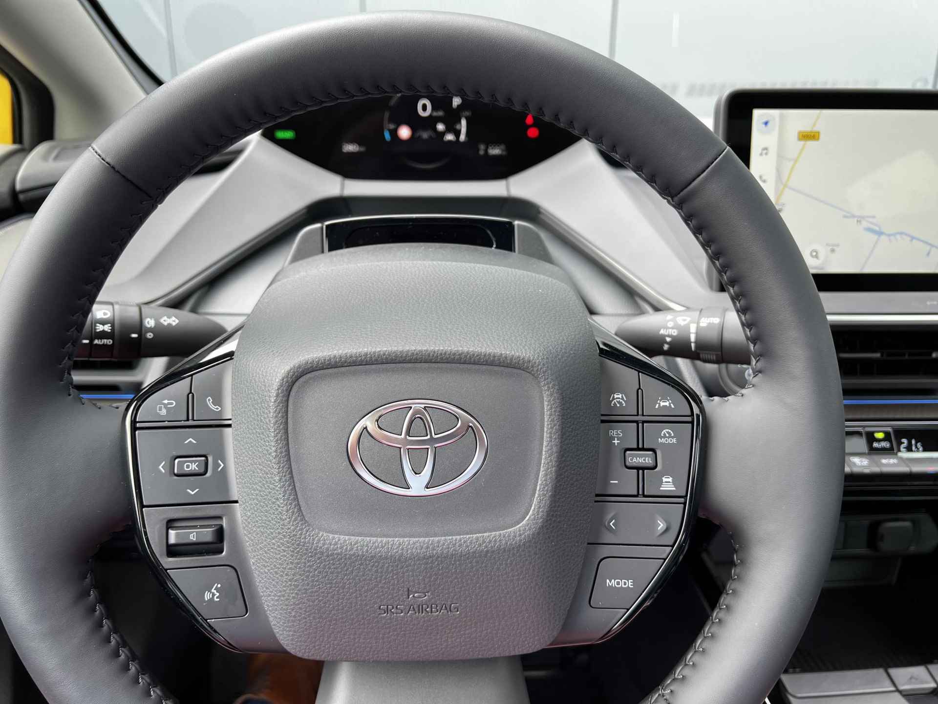 Toyota Prius 2.0 Plug-in Executive Panoramadak - 12/47