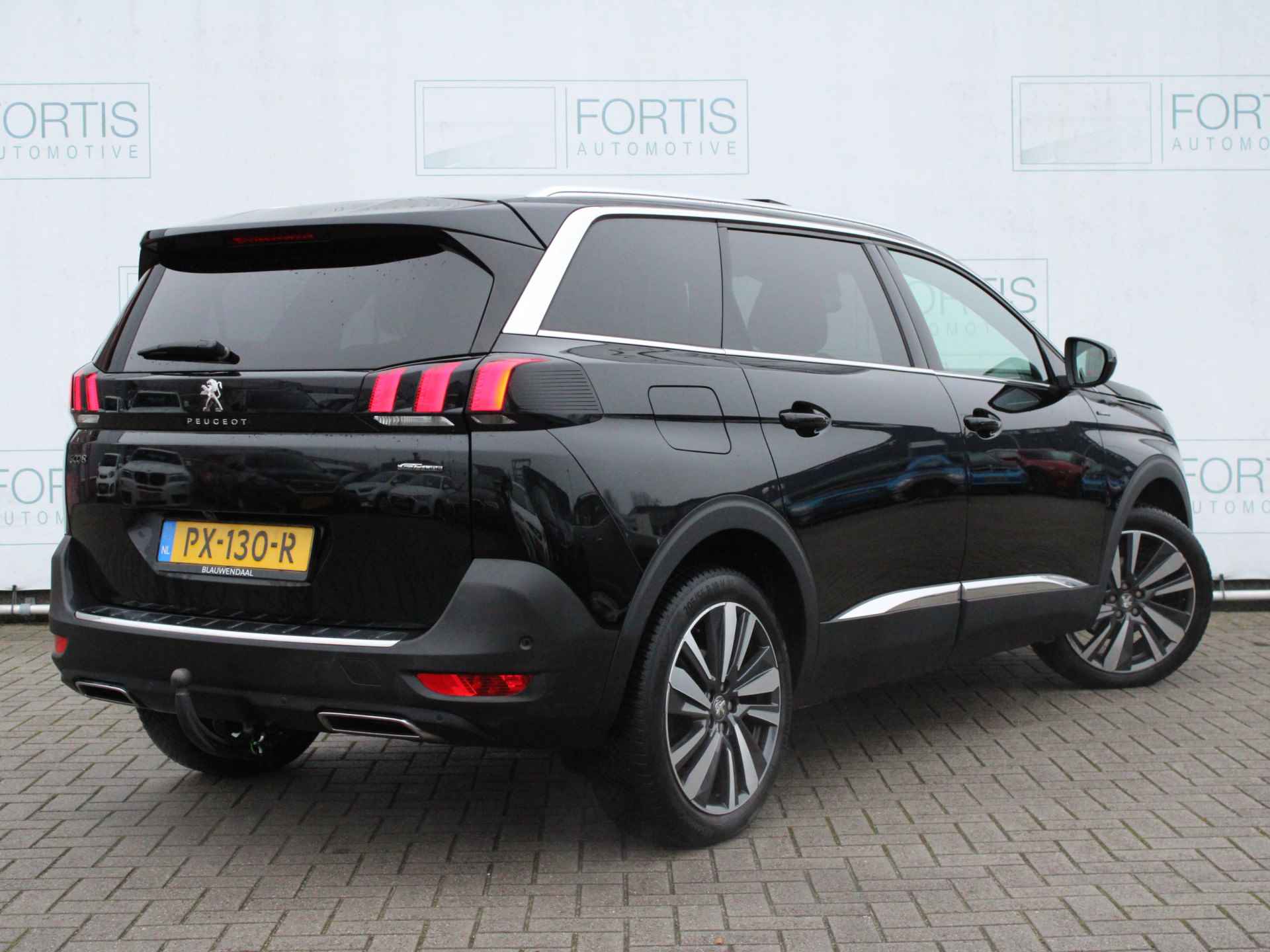 Peugeot 5008 1.2 PureTech GT-Line NL AUTO | PANO | CAMERA | CARPLAY | - 3/31