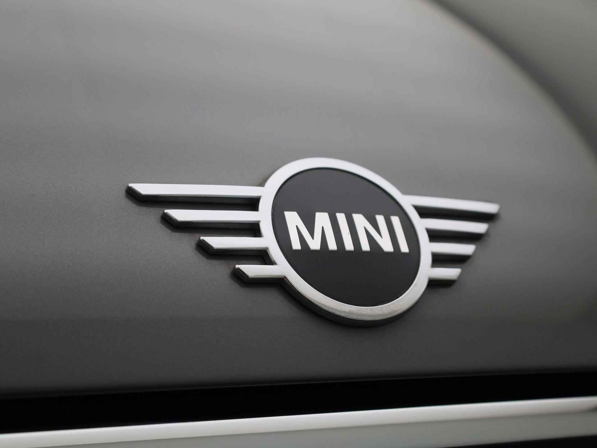 Mini Clubman 1.5 Cooper | AUTOMAAT | Navigatie | Apple Carplay / Android Auto | Camera | Cruise Control | Parkeersensoren | Climate Control | Stoelverwarming | LMV | - 37/38