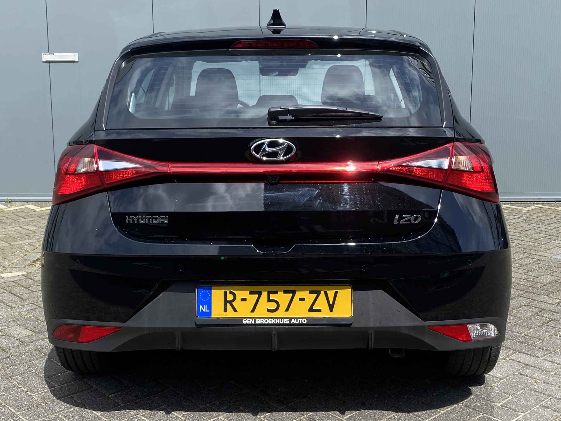 Hyundai i20 1.0 T-GDI 100pk Comfort Smart | Airco | Camera | Carplay | Navigatie | 16" Lichtmetaal | Cruisecontrol | Digitale Cockpit | Dode - 5/31