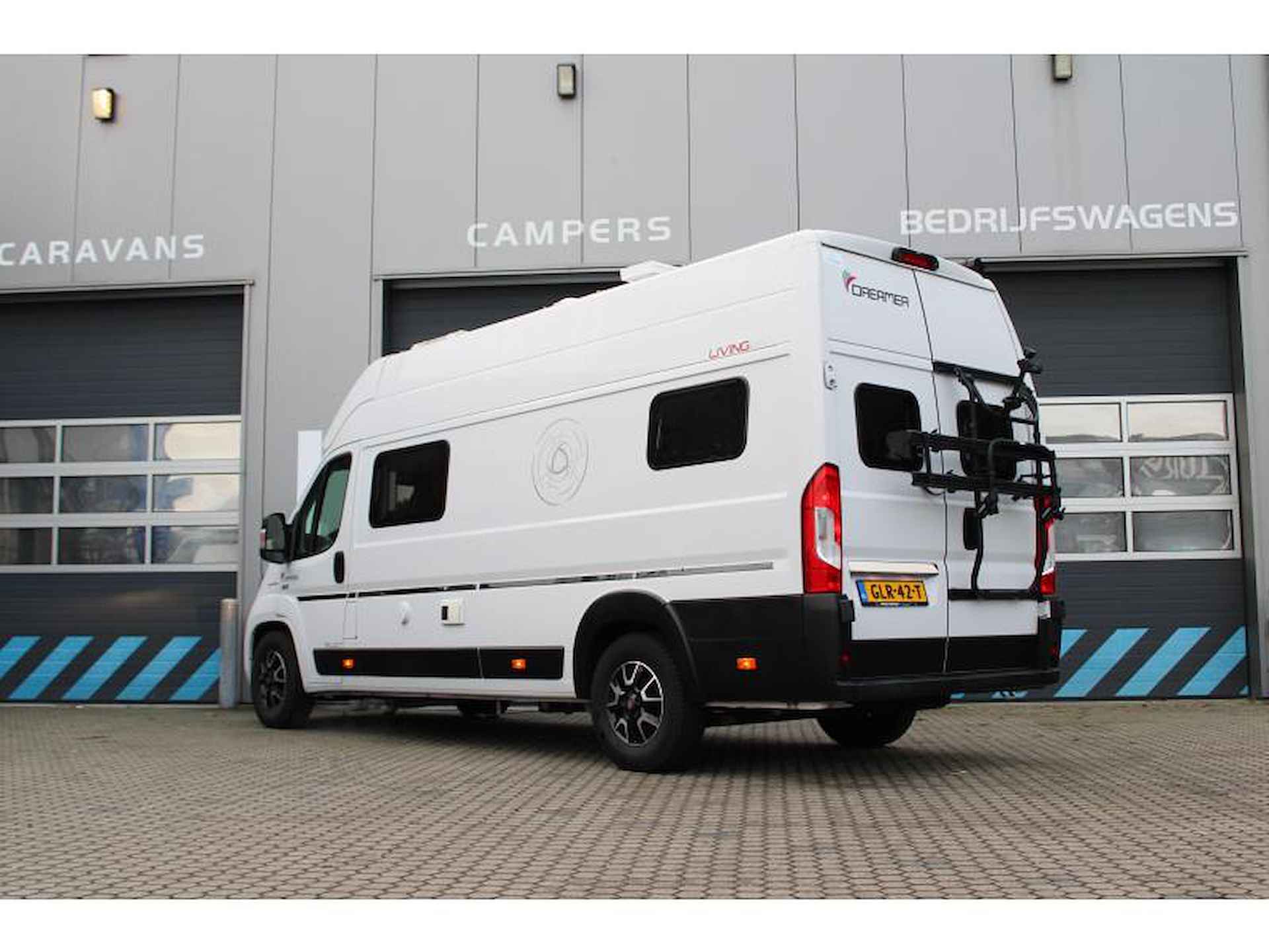 Dreamer Living Van 630  Automaat Rondzit hefbed - 4/25