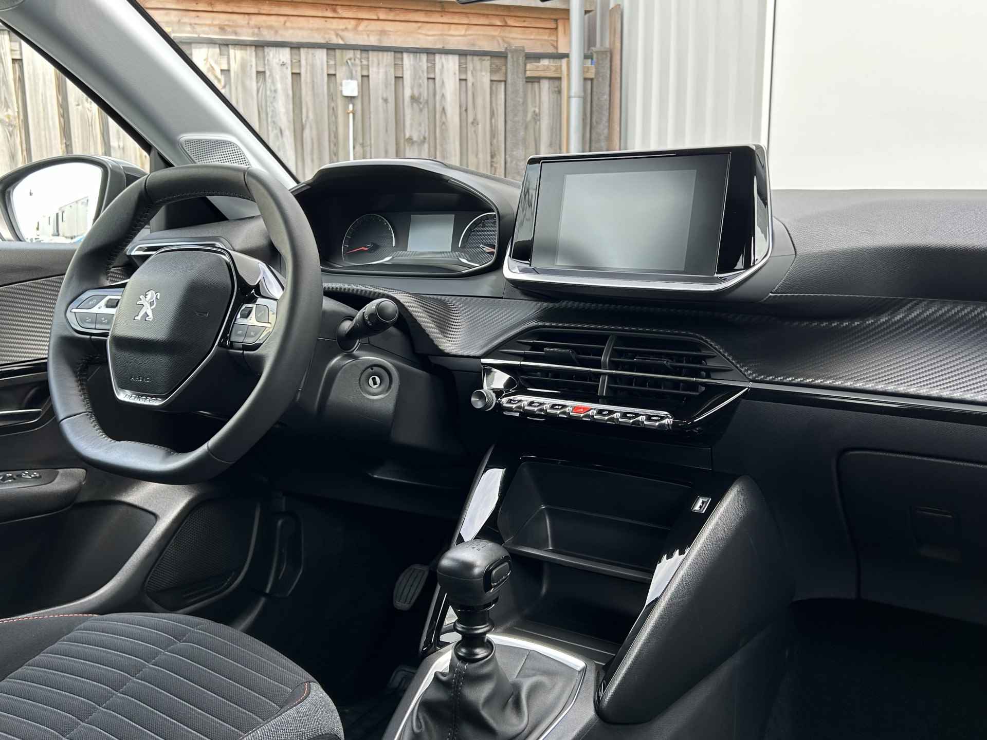 Peugeot 208 208 1.2 100pk 6-bak Active Pack | Apple Carplay/Android Auto | Navi By App | Airco | DAB+ radio | Parkeersensoren achter | Cruis - 16/32