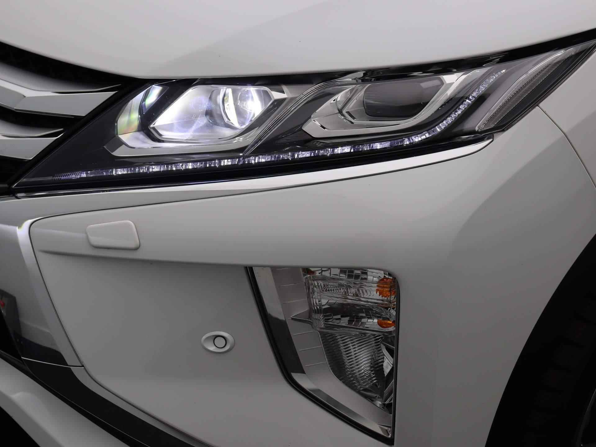 Mitsubishi Eclipse Cross 1.5 DI-T First Edition | Trekhaak 1600kg Geremd | Head Up Display | 360 Graden Camera | - 13/36