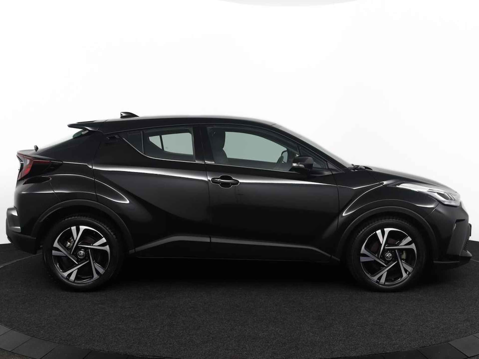 Toyota C-HR 1.8 Hybrid Dynamic | Climate control | Cruise control | Achteruitrijcamera | - 13/49