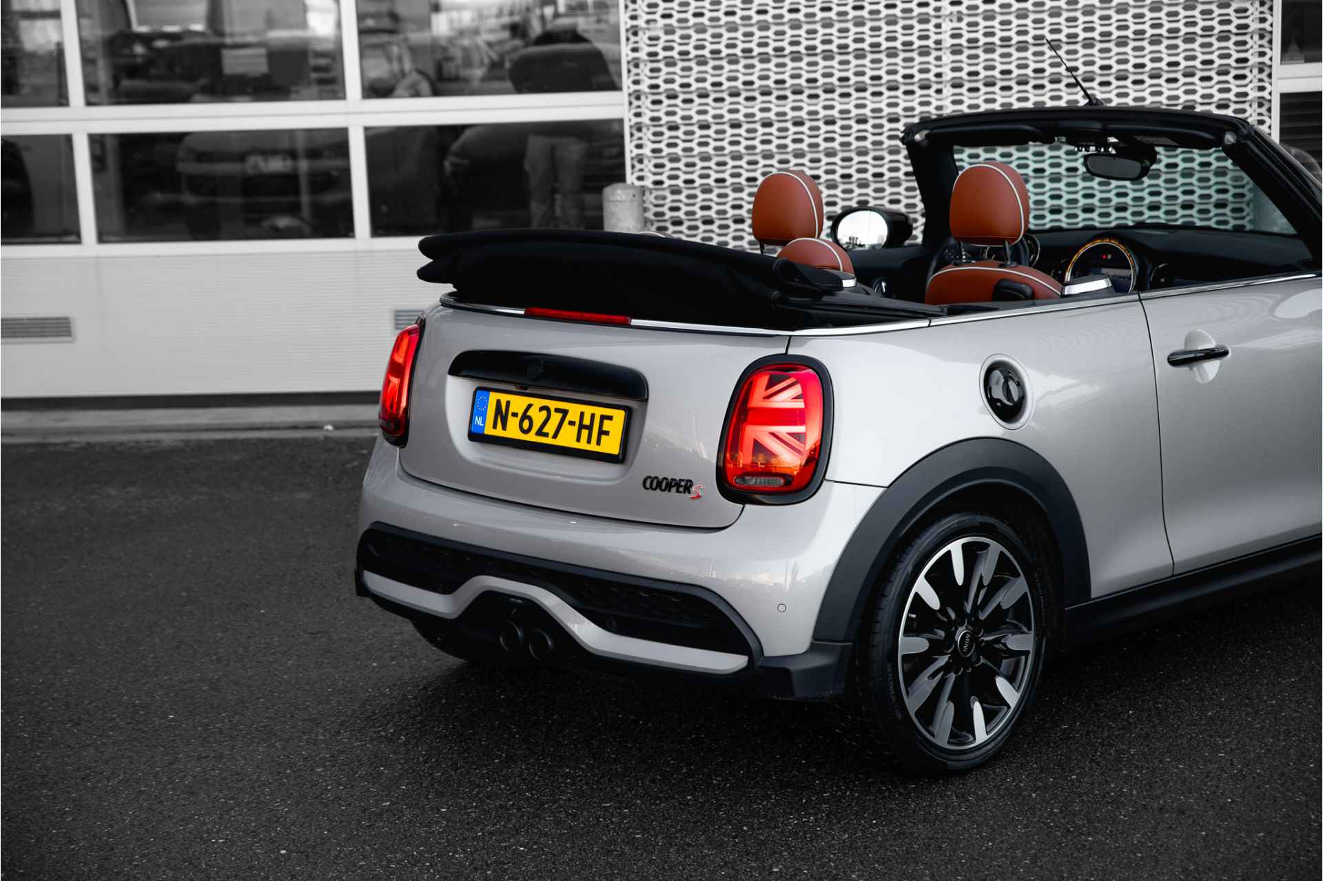 MINI Cabrio 2.0 Cooper S Classic | Leder interieur | Camera | Adapt. Cruise | Navigatie - 6/28