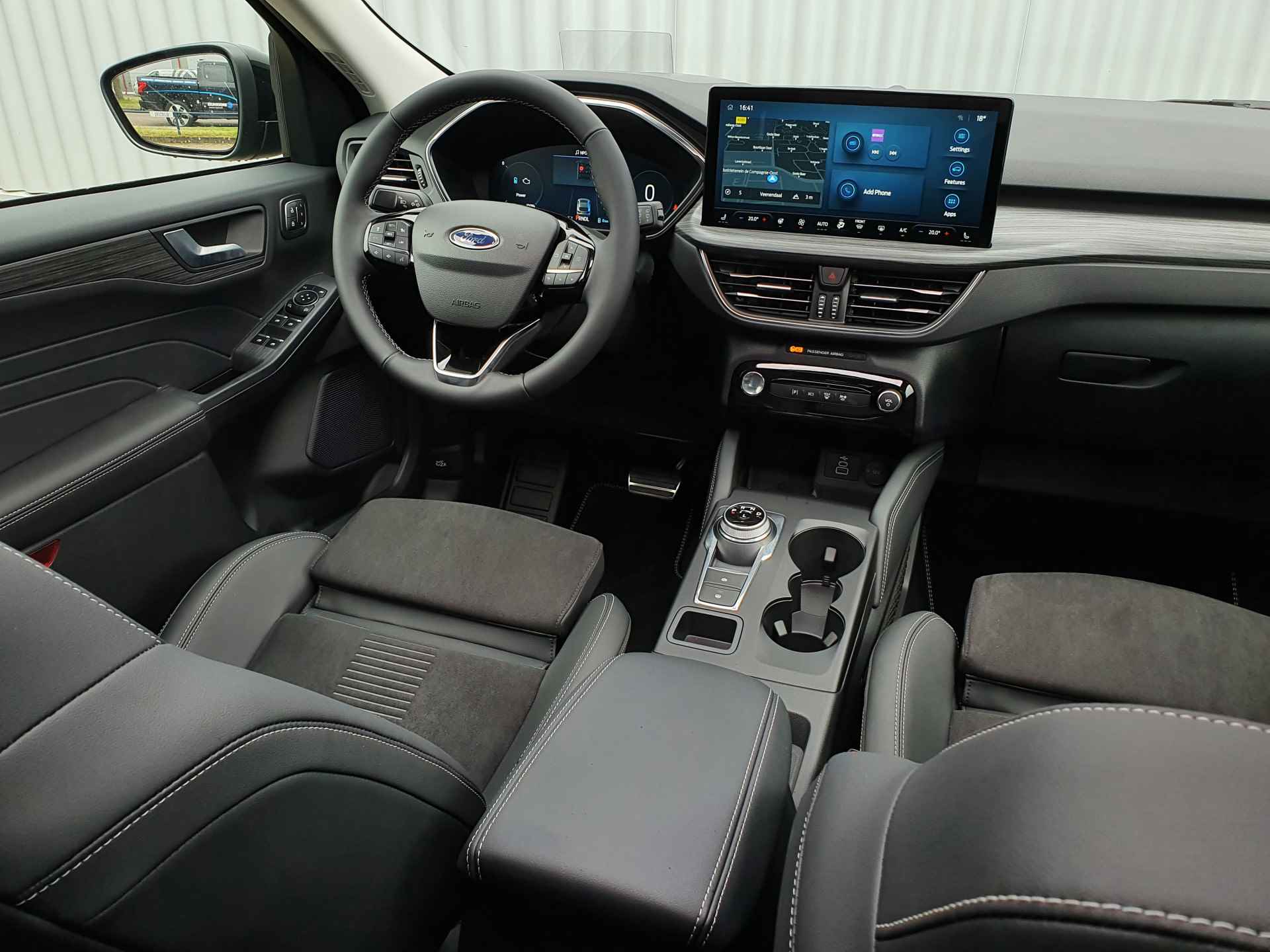 Ford Kuga PHEV 243pk Active X | Panoramadak | Wegklapbare Trekhaak | 2100KG Trekgewicht - 38/48