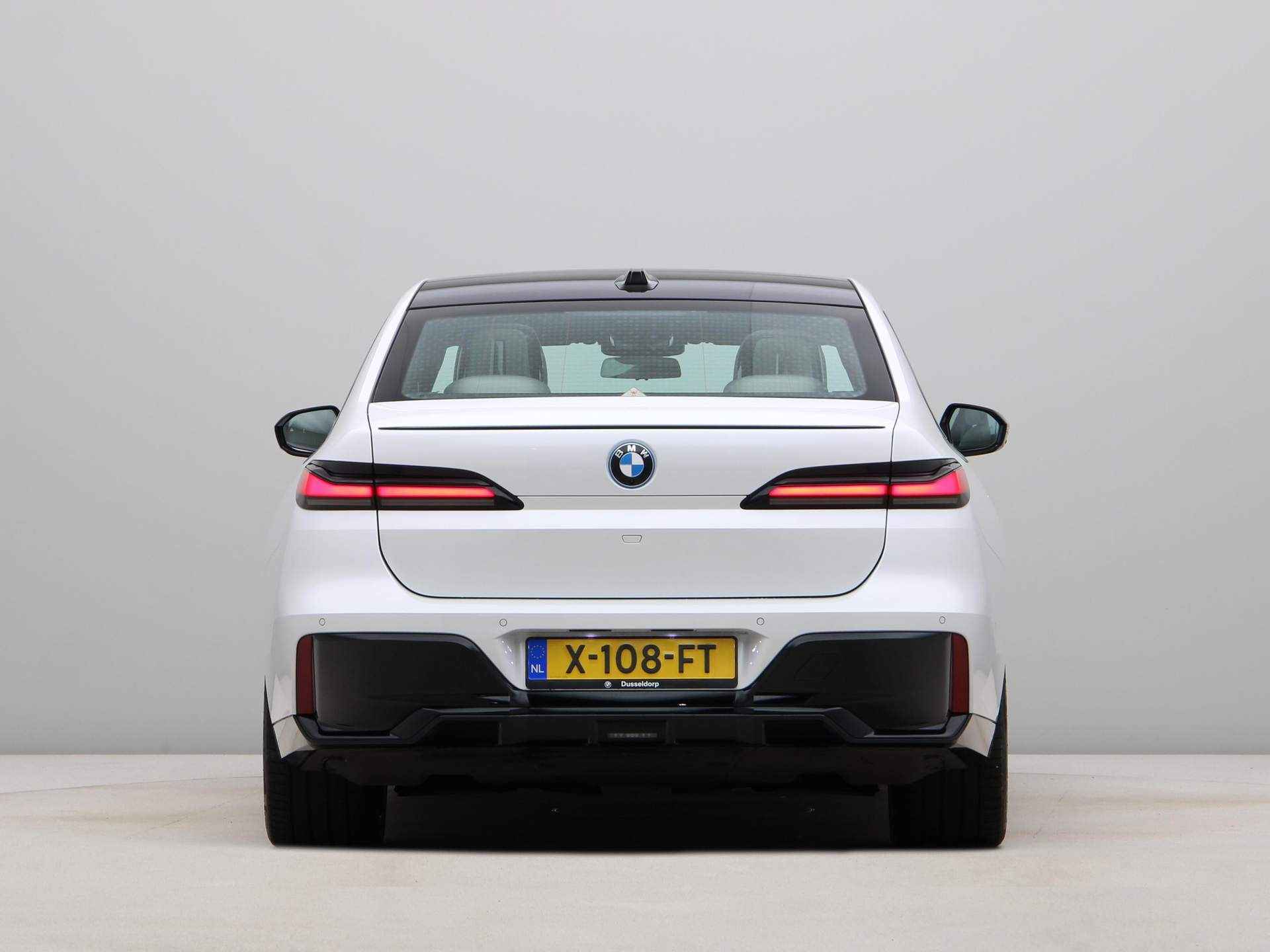 BMW i7 xDrive60 106 kWh M-Sport Pro - 11/26