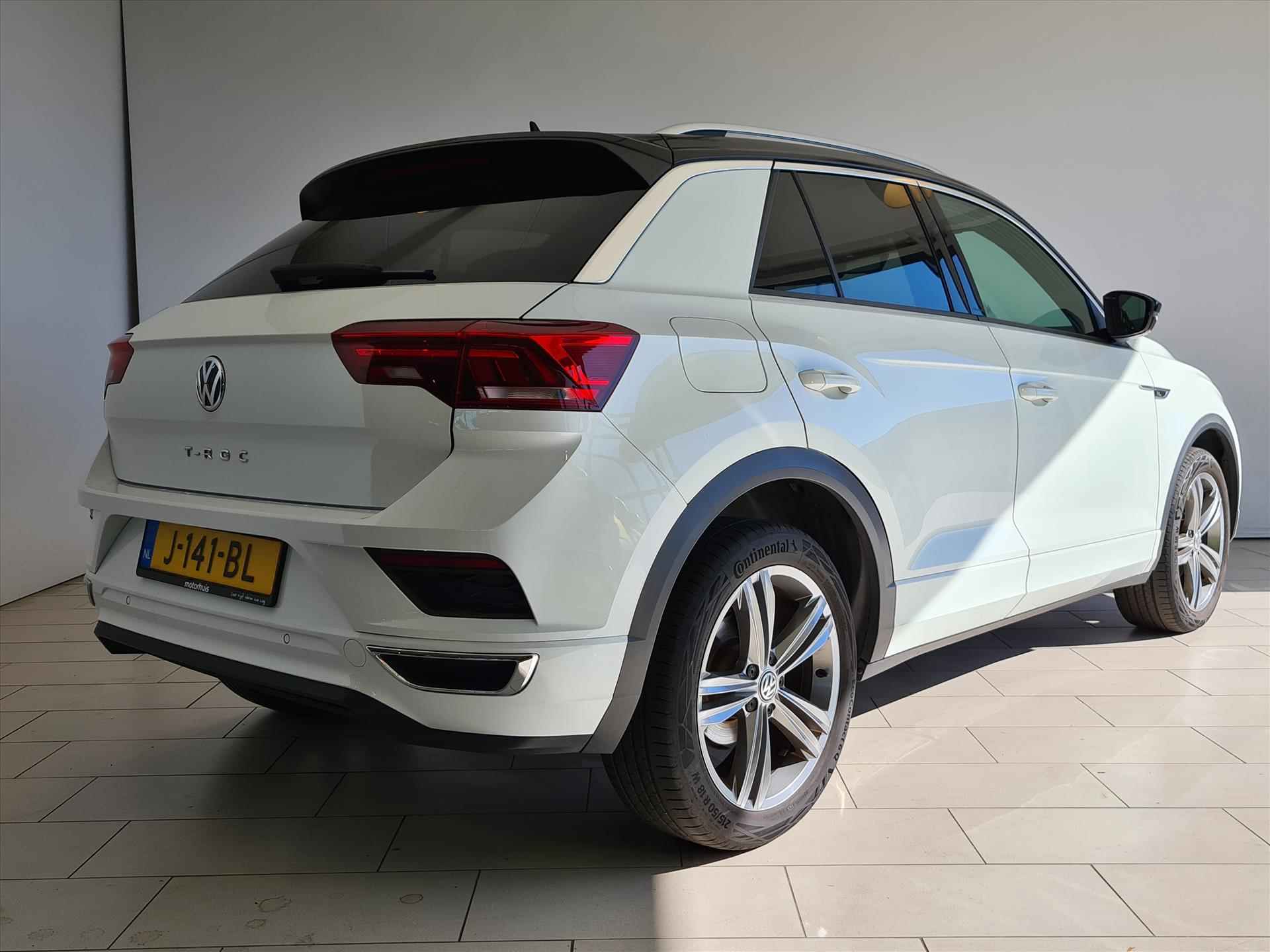 VOLKSWAGEN T-Roc 1.5 TSI 150PK AUTOMAAT SPORT 2X R-LINE VIRTUAL NAVI CAMERA LED NAP - 2/33