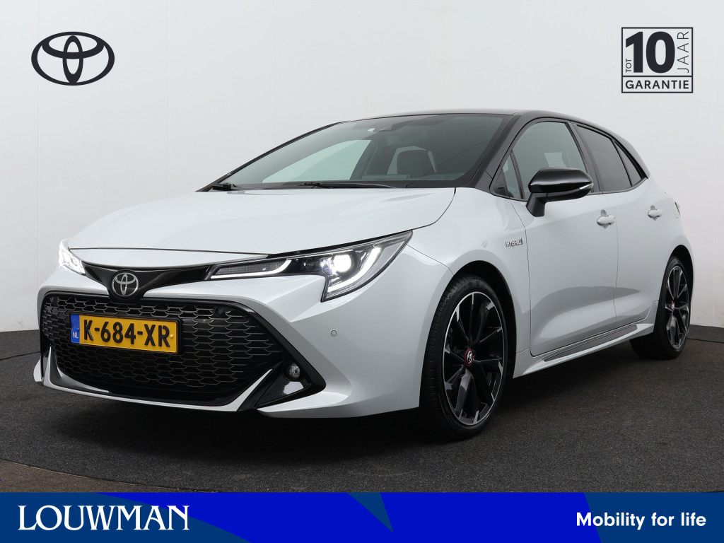 Toyota Corolla 2.0 Hybrid GR-Sport Plus Limited | Apple CarPlay | Stoel en stuurwiel verwarmd | Camera | Parkeersensoren | LM velgen |