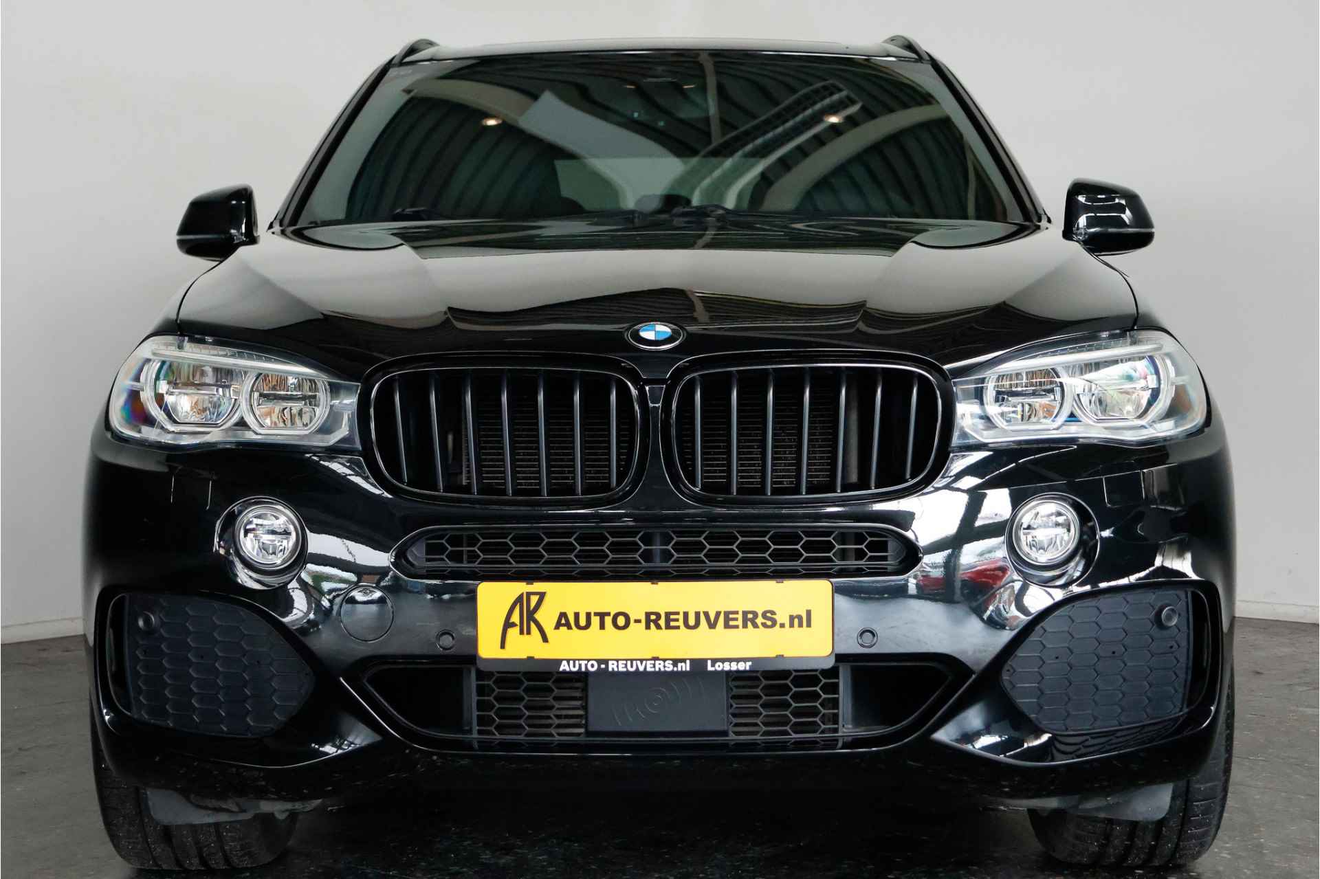 BMW X5 xDrive30d M-Sport / Opendak / Navi / Leder / Camera / Trekhaak / LED / ACC - 9/32