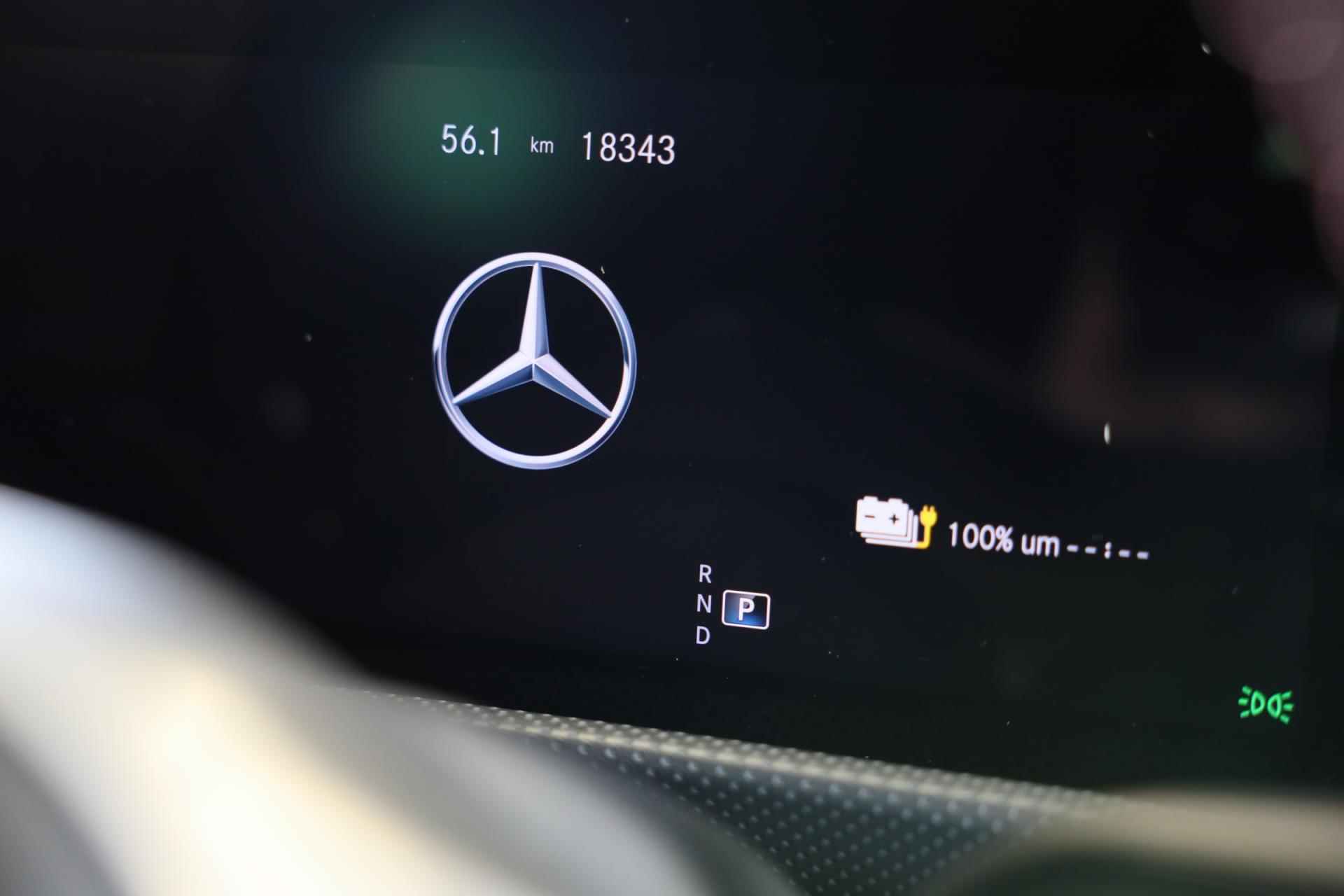 Mercedes-Benz CLA-klasse 250 e AMG Line LIMITED / AUT / Head Up / 360 Camera / Digital Cockpit / Acc / Lane Assist / Dode Hoek - 31/54