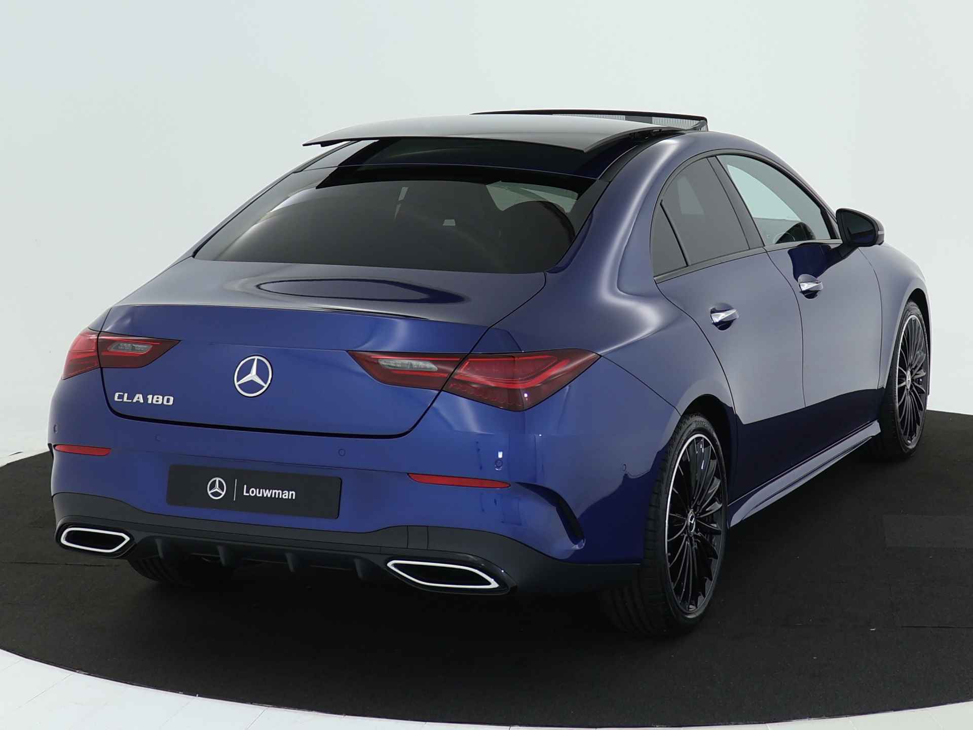 Mercedes-Benz CLA-Klasse 180 Star Edition AMG Line Plus | Nightpakket | Antidiefstalpakket GUARD 360° Plus | Parkeerpakket met 360°-camera | KEYLESS GO-comfortpakket | Dodehoekassistent | Head-up display | 	Verwarmde stoelen vooraan | - 15/38