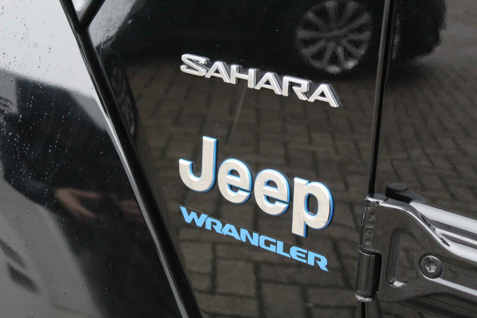 Jeep Wrangler 4xe 380 Sahara unlimited | Dual Top | Full Options | Alpine | Adaptieve Cruise | BLIS | Leder - 33/55