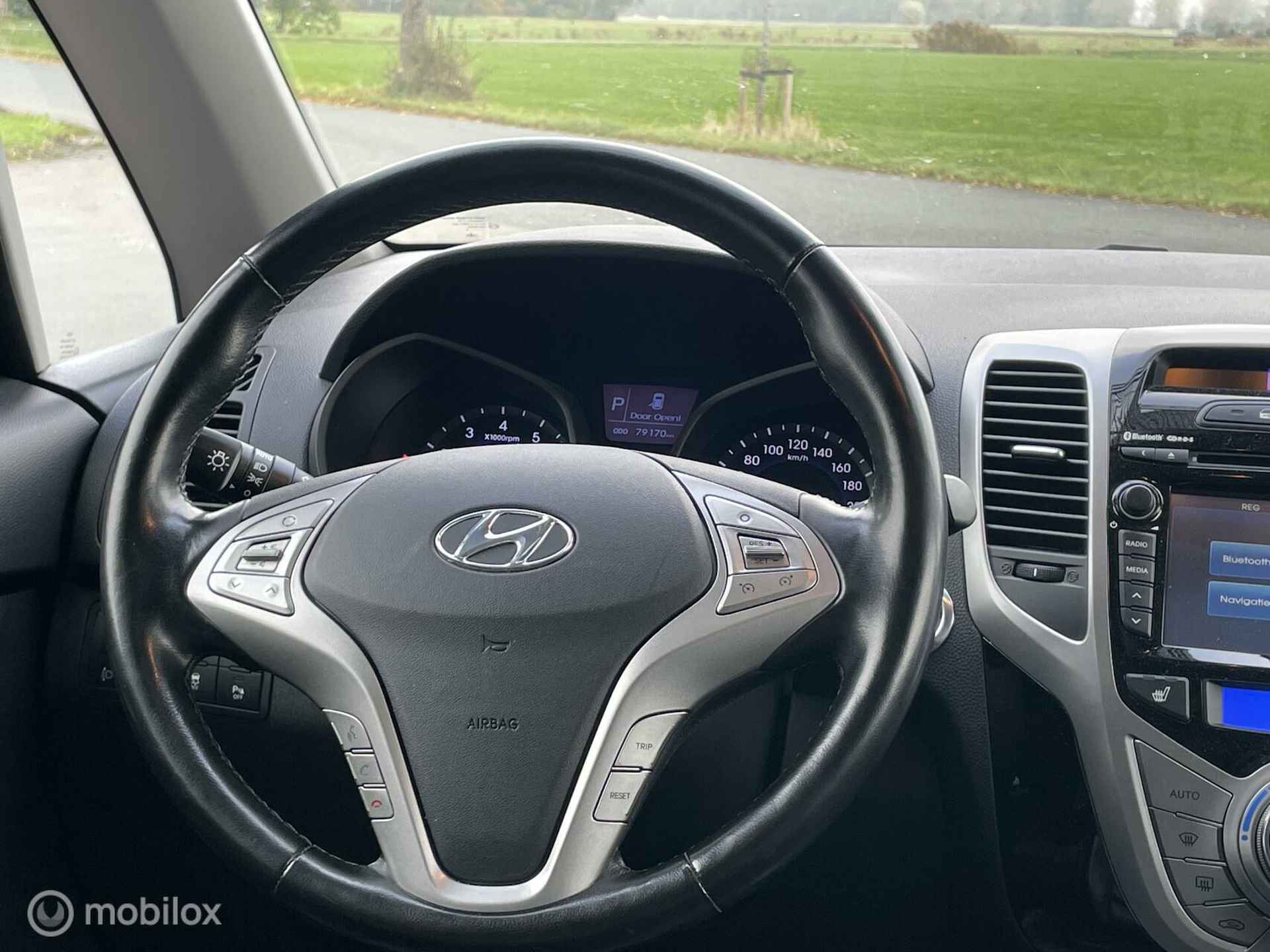 Hyundai ix20 124pk Premium Automaat LUXE - 17/50