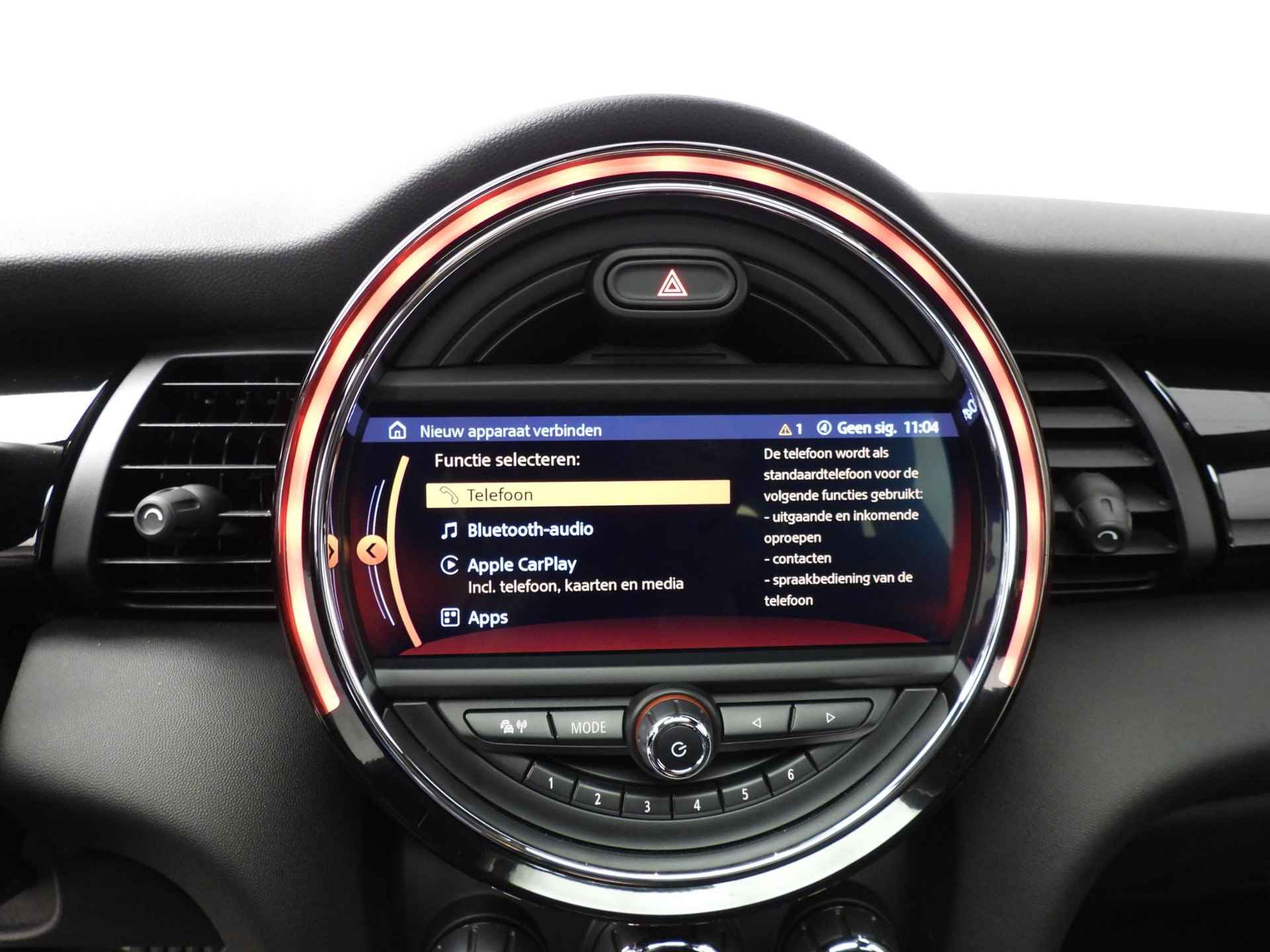 Mini 5-deurs Cooper S Hammersmith Edition / Panoramadak / Leder / Camera / PDC / LED / Harman-Kardon / Alu wielen 17 inch - 28/40