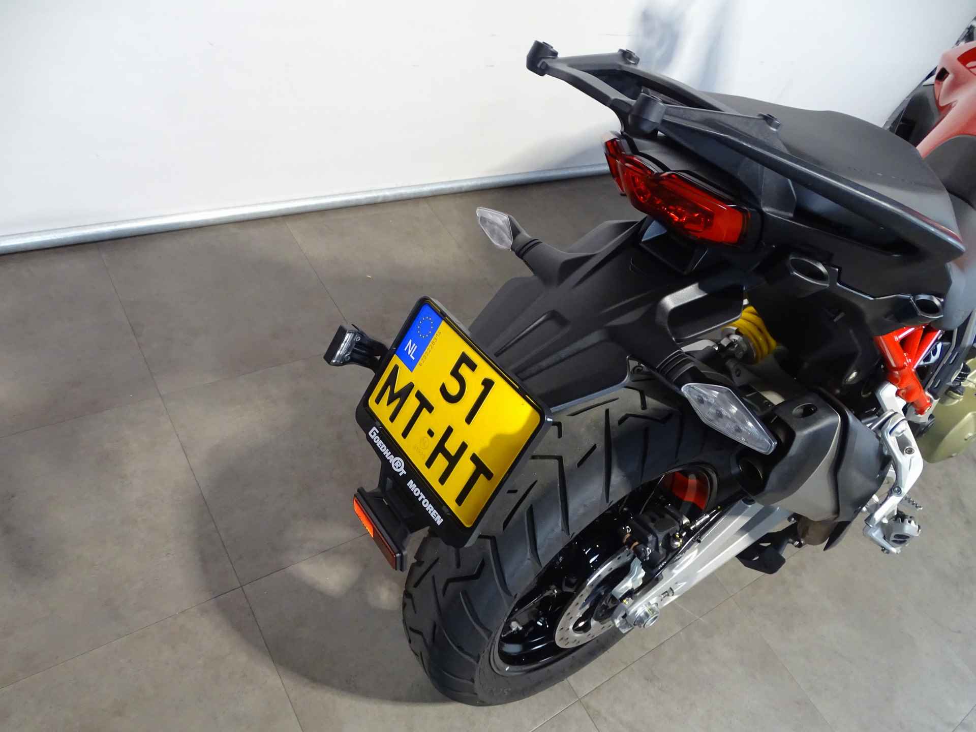 Ducati MULTISTRADA V4 S - 3/9