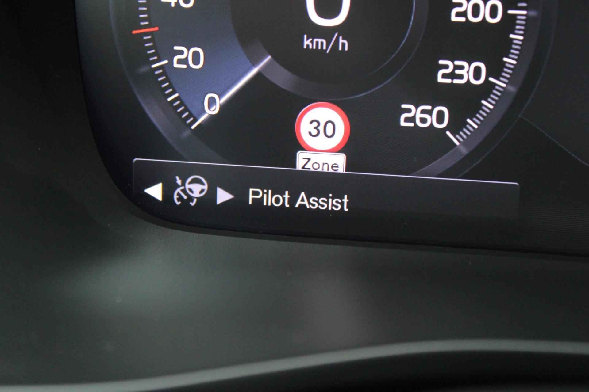 Volvo XC40 T4 Recharge Plus Bright | BLIS | Pilot-assist | Camera | On-call | Stoelverwarming | - 13/40