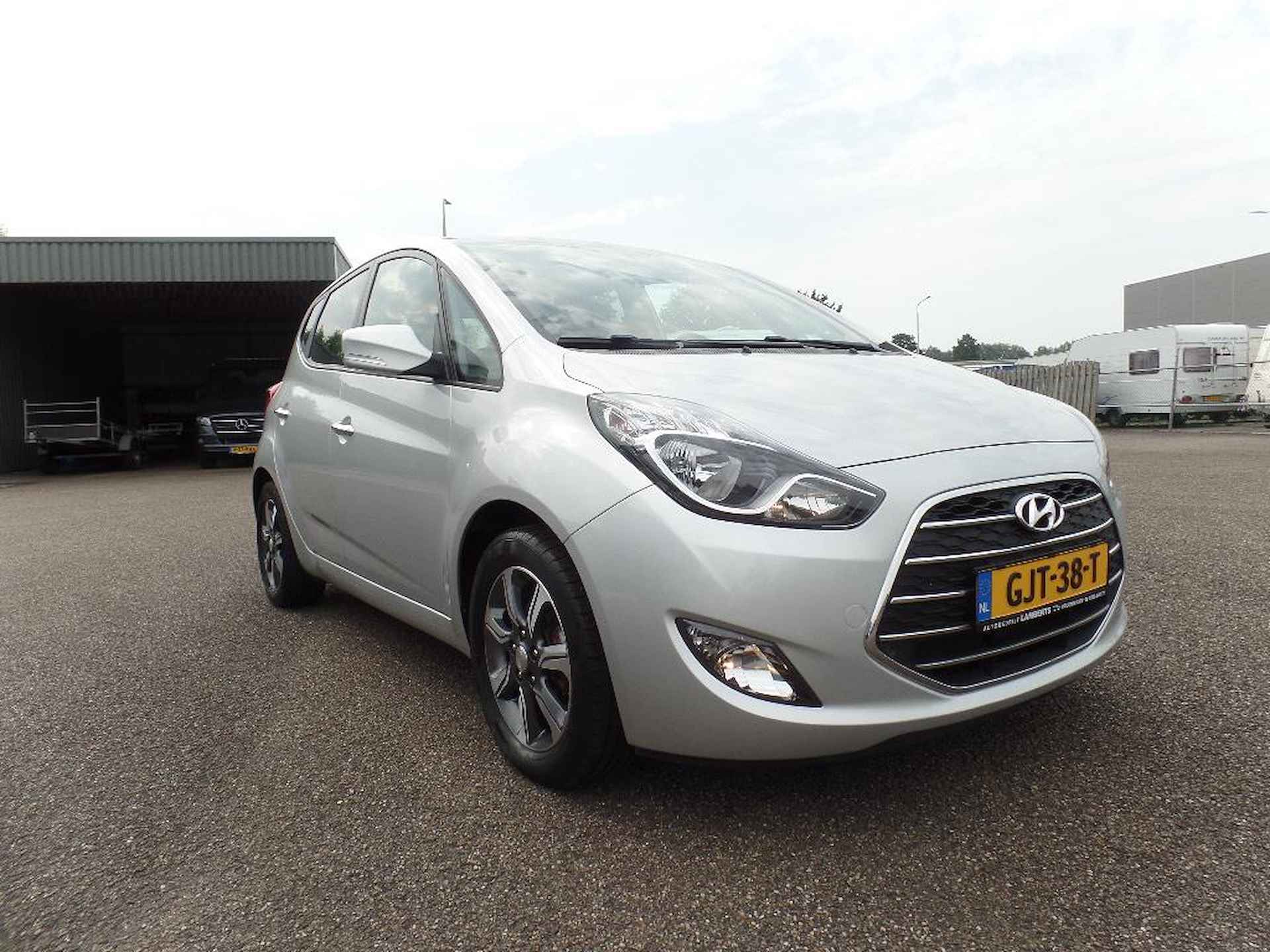 Hyundai IX20 1.6i Premium AUTOMAAT DEC 2018 OPTIE'S - 2/18