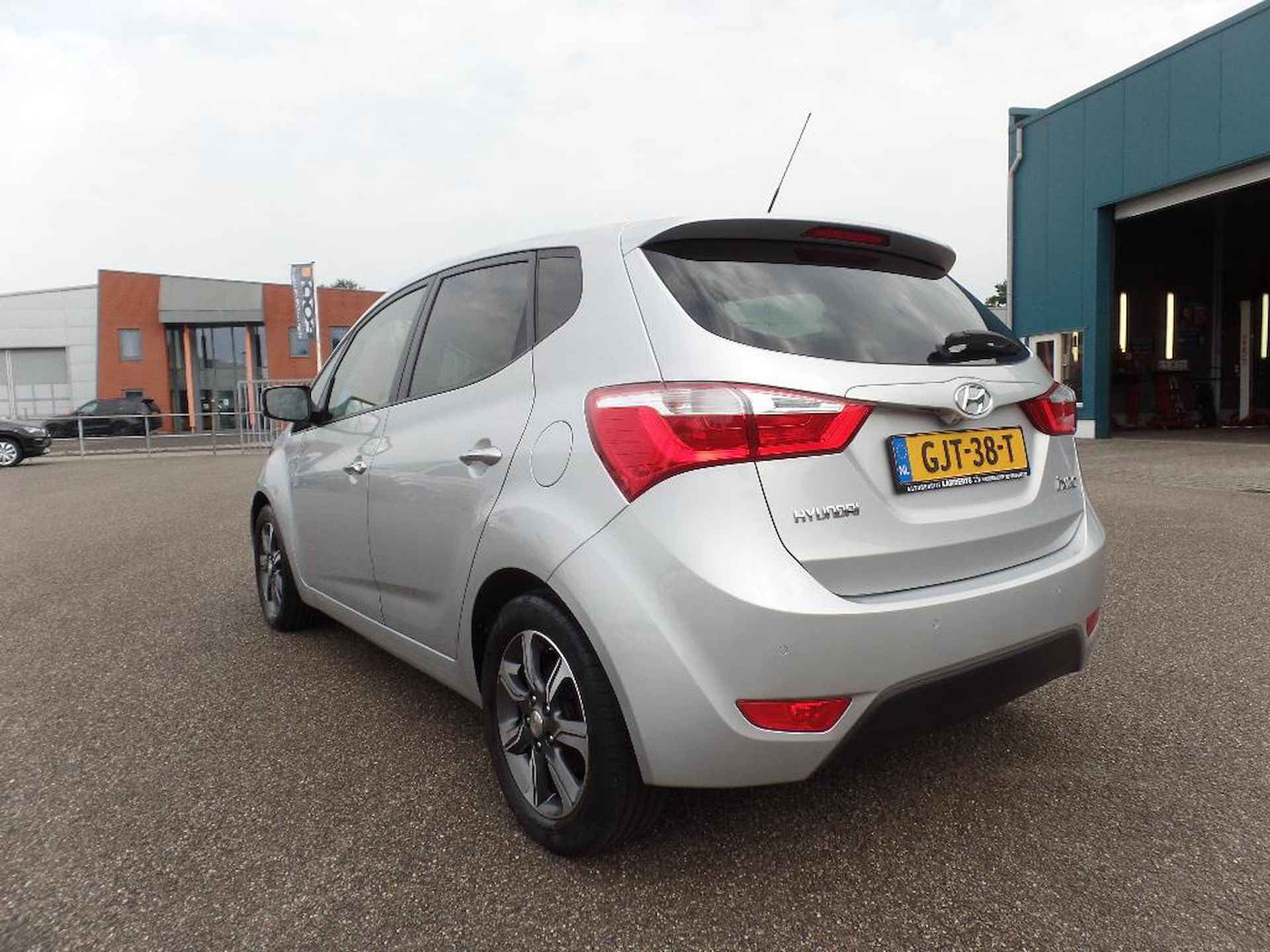 Hyundai IX20 1.6i Premium AUTOMAAT DEC 2018 OPTIE'S - 5/18