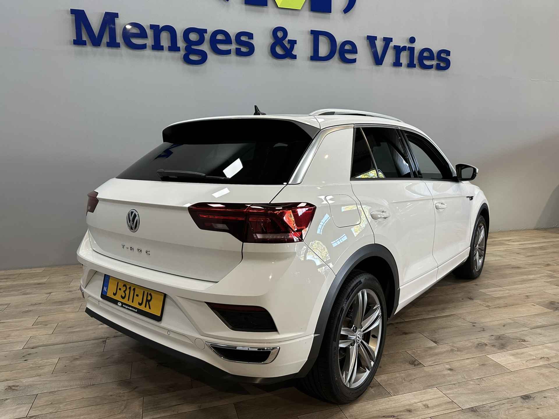 Volkswagen T-Roc 1.5 TSI Sport Business R R Line | Virtual | LED | Panorama | Adaptive Cruise | Navigatie | Apple Carplay Android Auto | Isofix | NAP | - 3/42