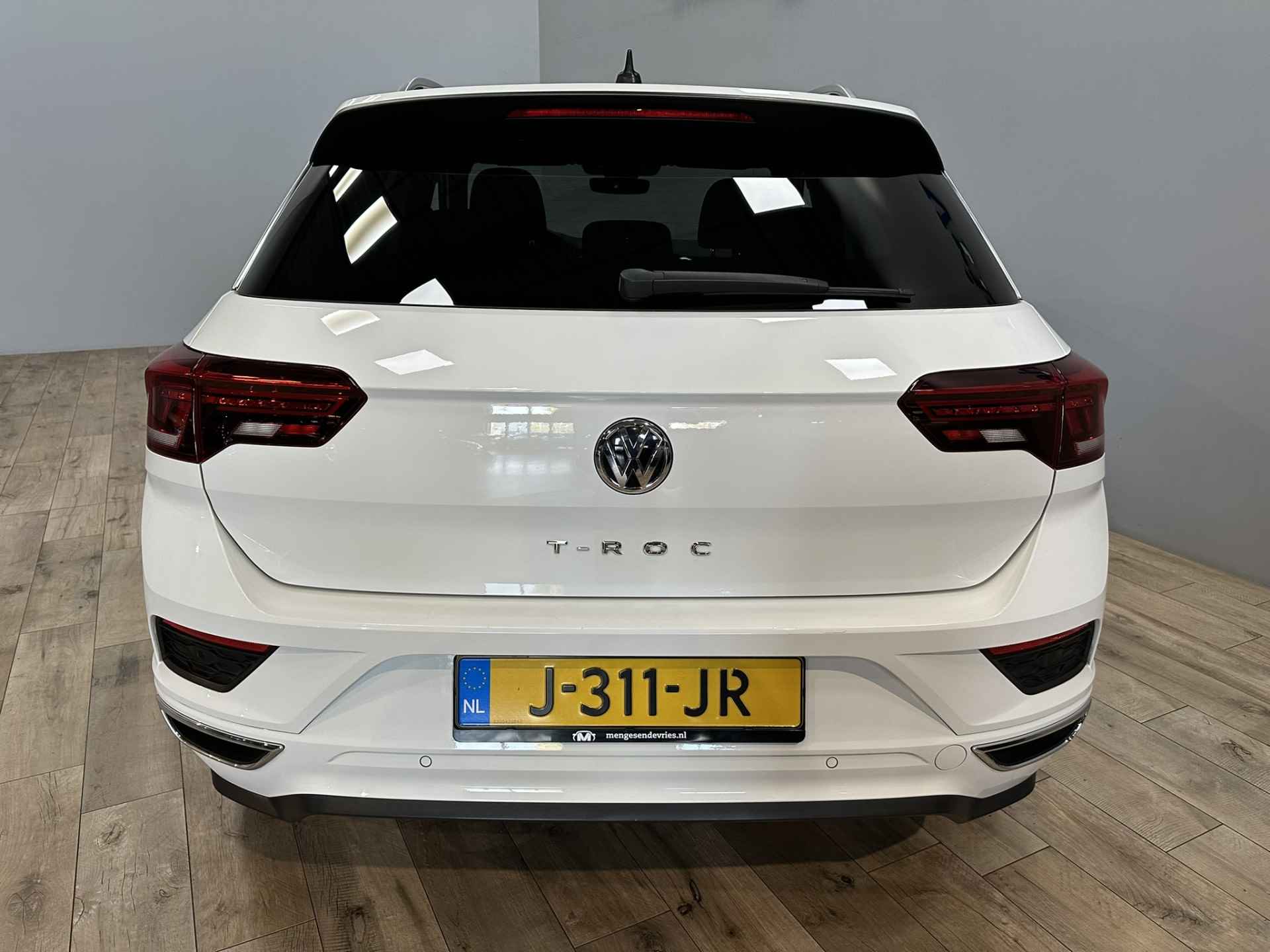 Volkswagen T-Roc 1.5 TSI Sport Business R R Line | Virtual | LED | Panorama | Adaptive Cruise | Navigatie | Apple Carplay Android Auto | Isofix | NAP | - 4/42