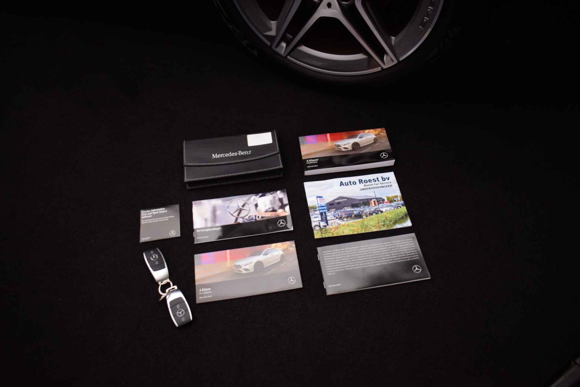 Mercedes-Benz A-Klasse 200 7G-Dct AMG-Avantgarde Pack FULL LED/NAVI/CAMERA/STOELVERW./CLIMA/CRUISE/PDC V+A/LMV 18'' - 22/23