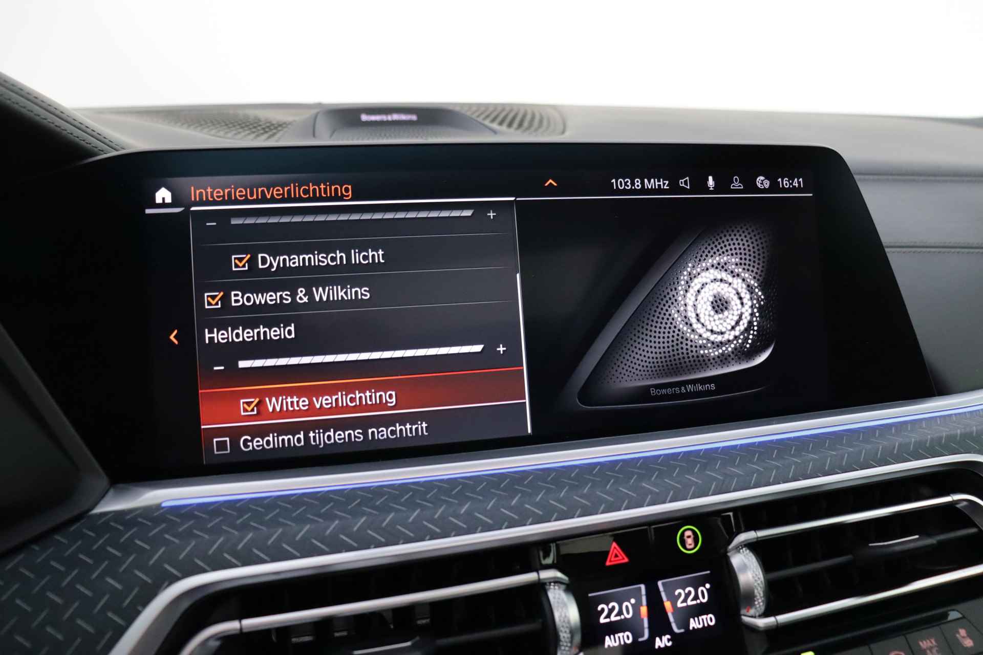 BMW X5 40iA M-SPORT INNOVATION VOL! LASER/B&W/SKYPANO/HUD/INDIVIDUAL LEDER/SOFTCLOSE/ZITCLIMA/ENTERTAINMENT - 36/48