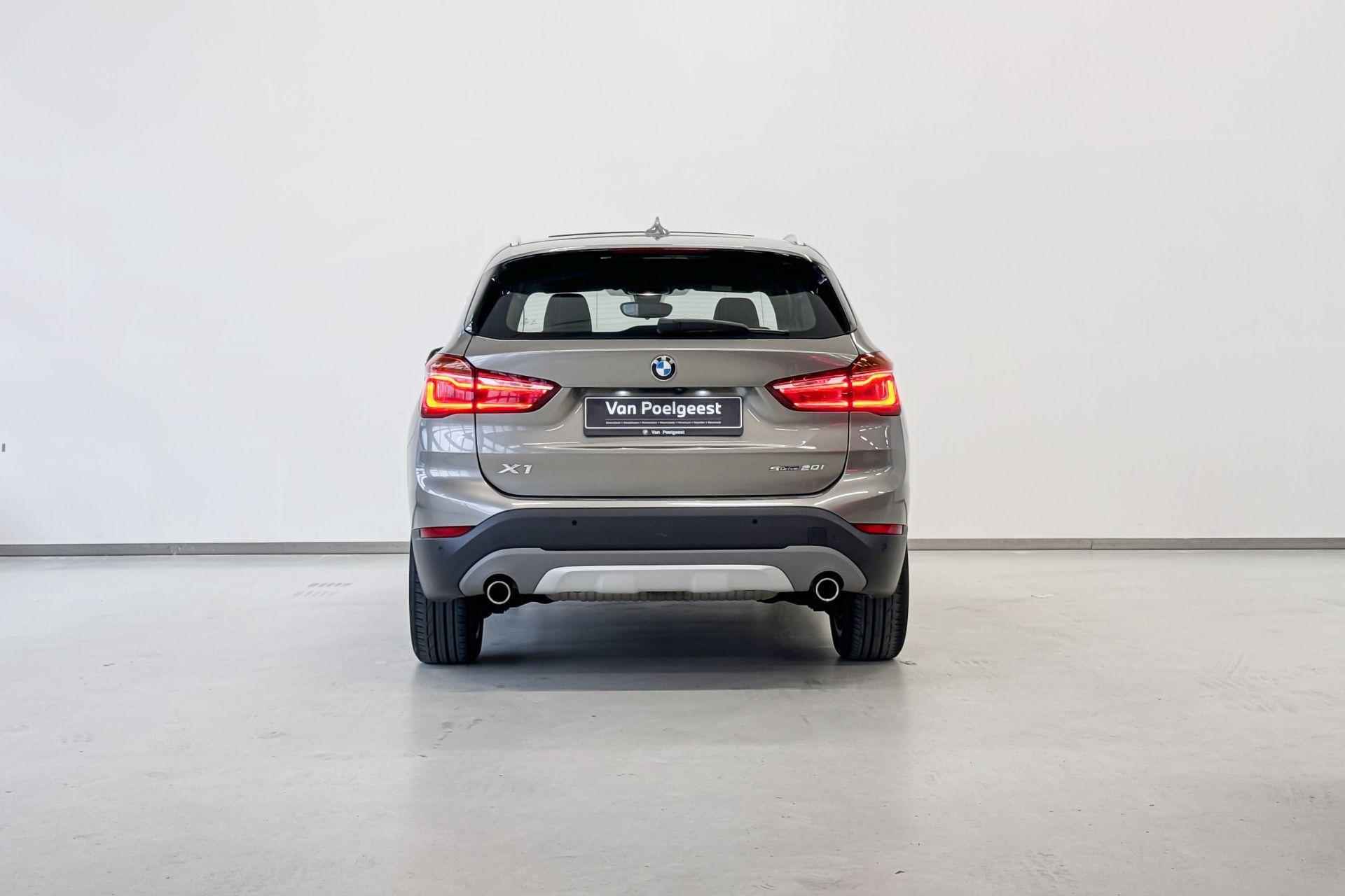 BMW X1 sDrive20i Orange Edition High Executive Aut. - 7/20