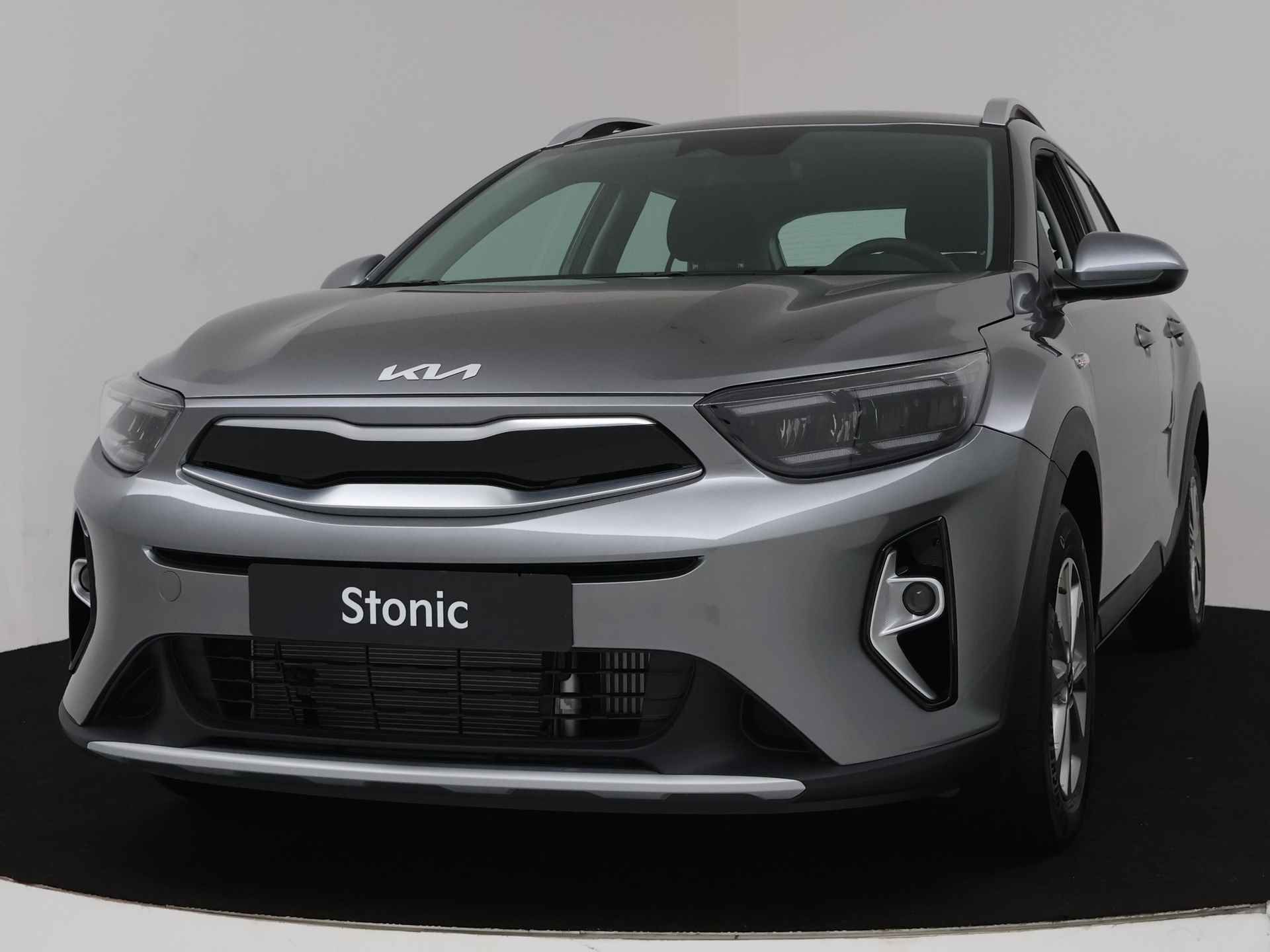 Kia Stonic 1.0 T-GDi MHEV DynamicLine | Apple Carplay/Android Auto | Climate Control | LED Koplampen | NIEUW!! Uit voorraad leverbaar! - 1/34