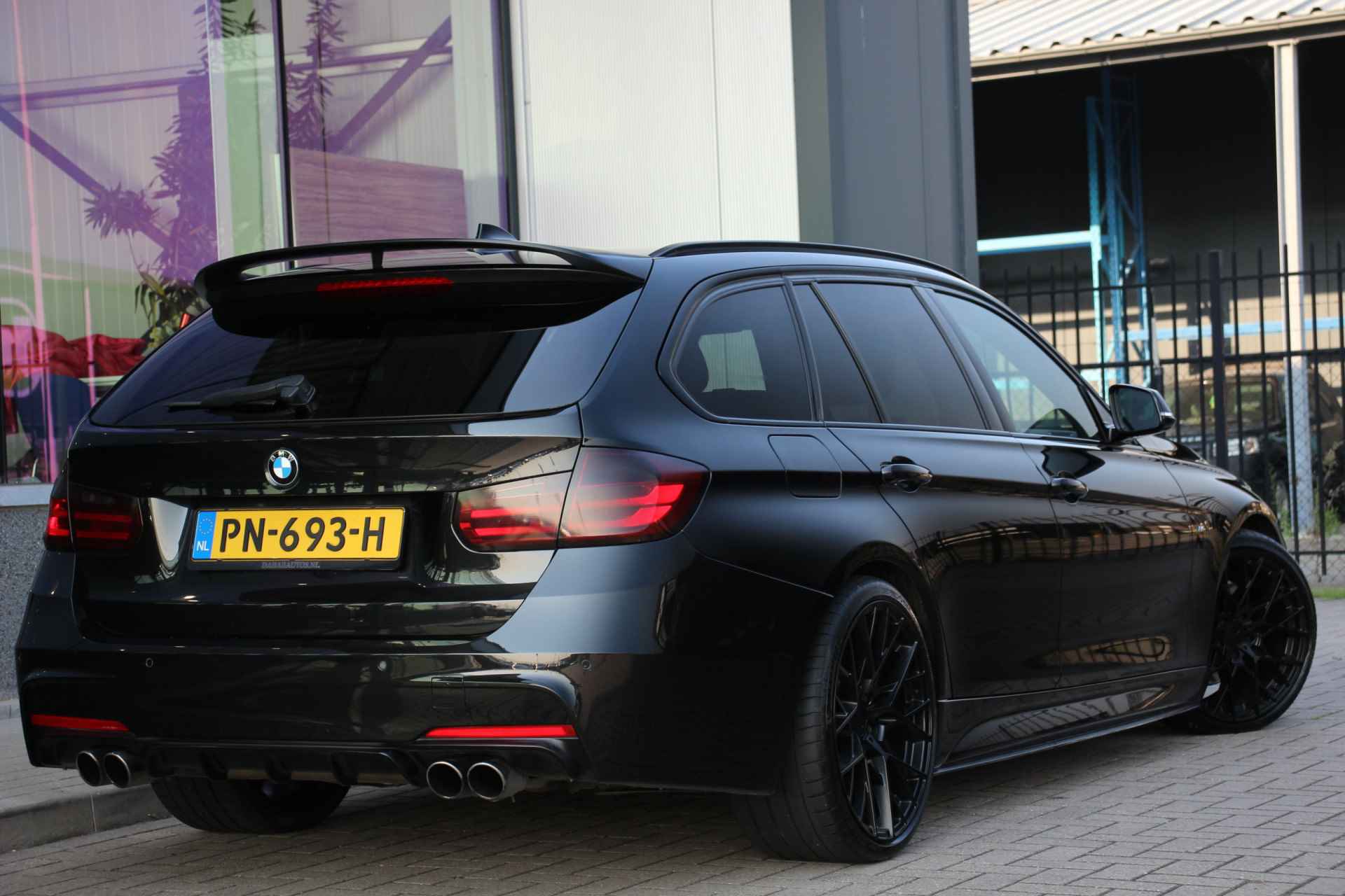 BMW 3 Serie Touring 330d High Executive 373PK Stage 2 | M-Performance | Panoramadak | 19'' - 8/34