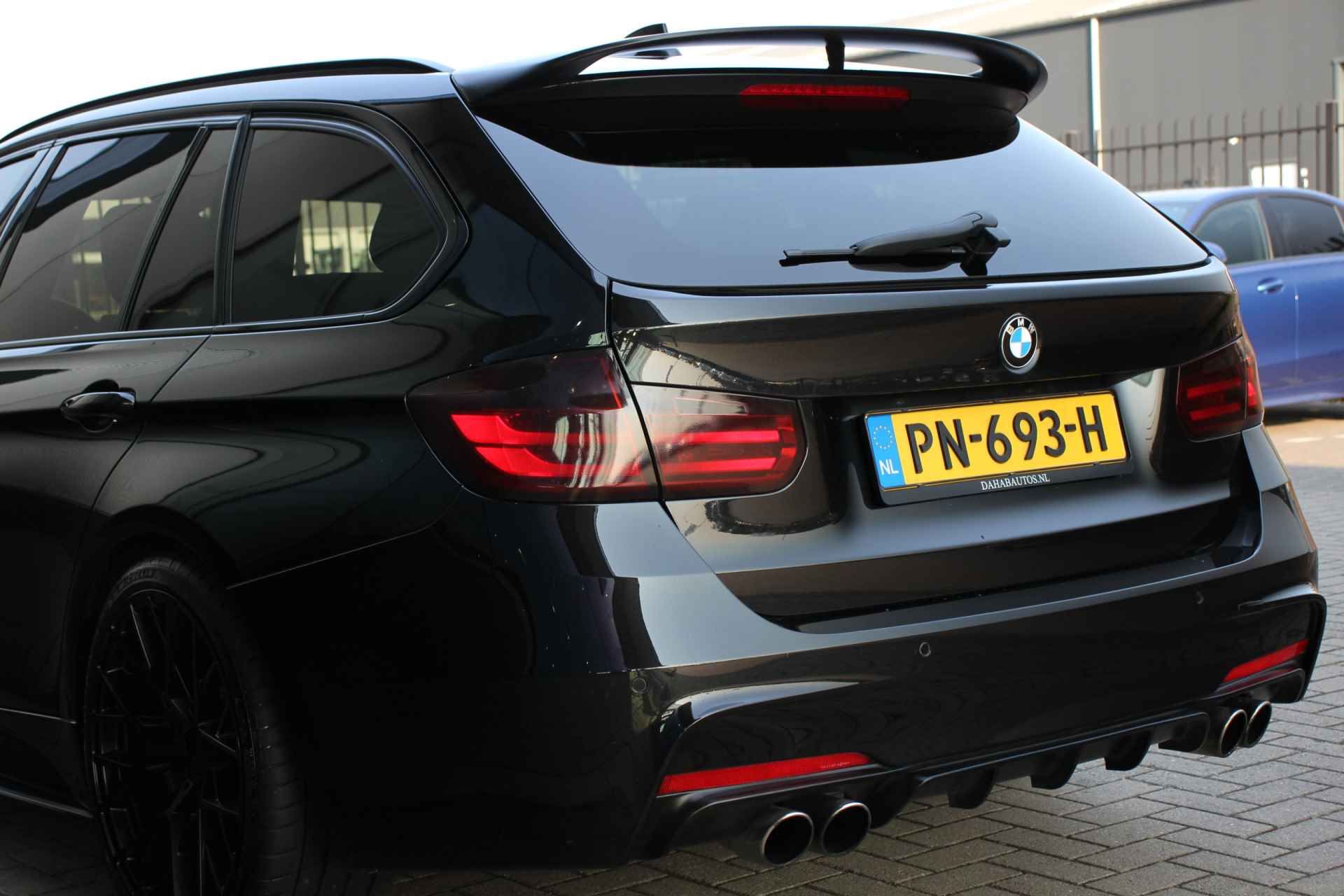 BMW 3 Serie Touring 330d High Executive 373PK Stage 2 | M-Performance | Panoramadak | 19'' - 30/34