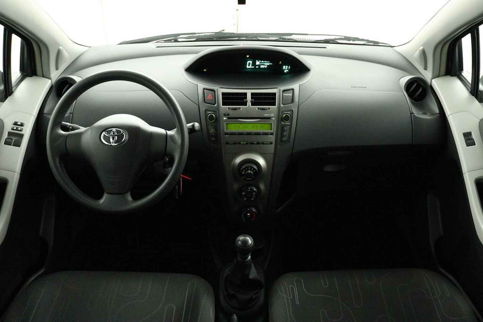 Toyota Yaris 1.3 VVTi Comfort | Airco | Trekhaak | - 4/38