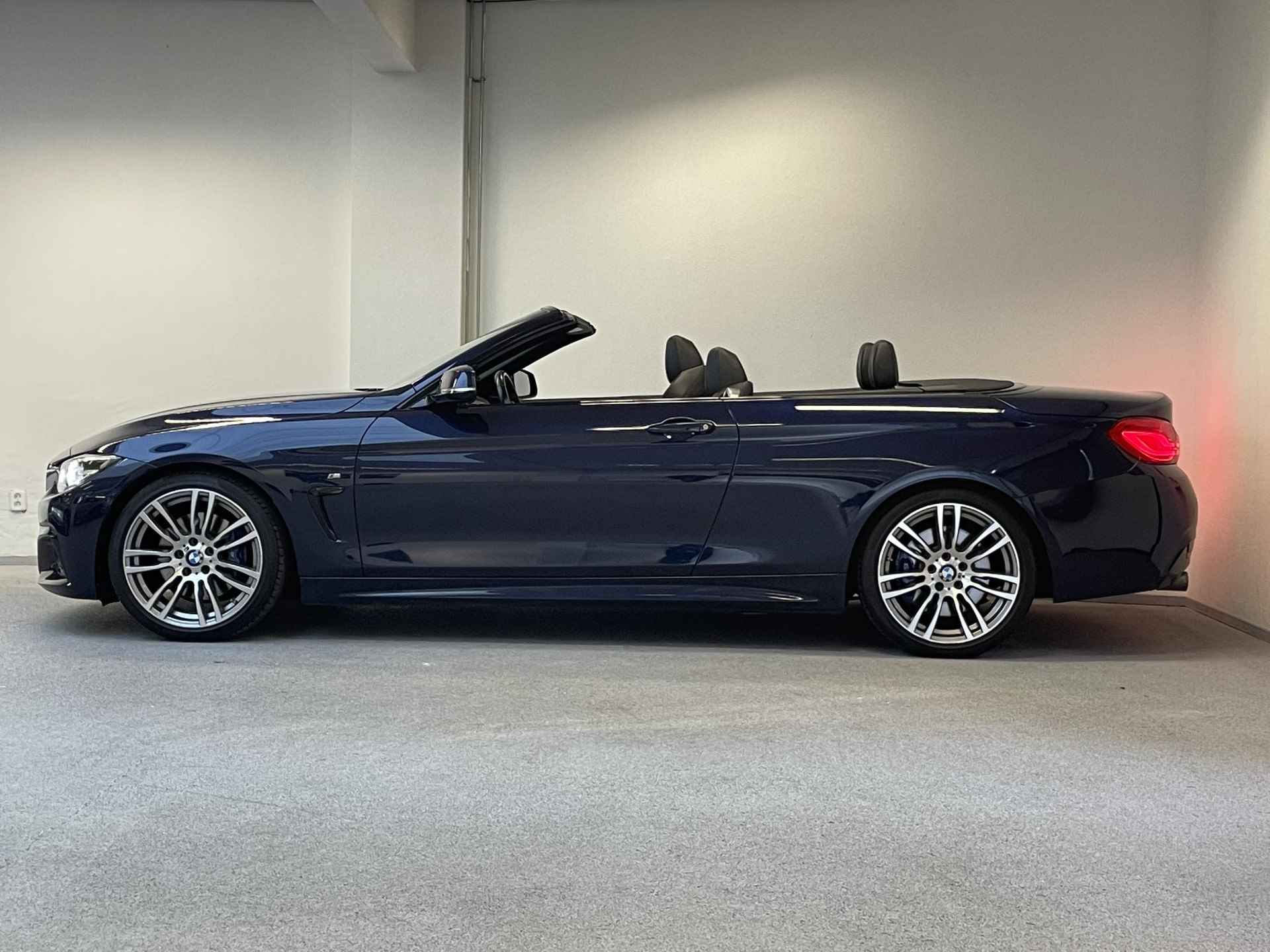 BMW 4-serie Cabrio 420i M-Sport | LEDER | 19" LMV | H&K | HEAD UP | STOEL/STUUR.V.W. | CAMERA | ORG.NL | - 10/57