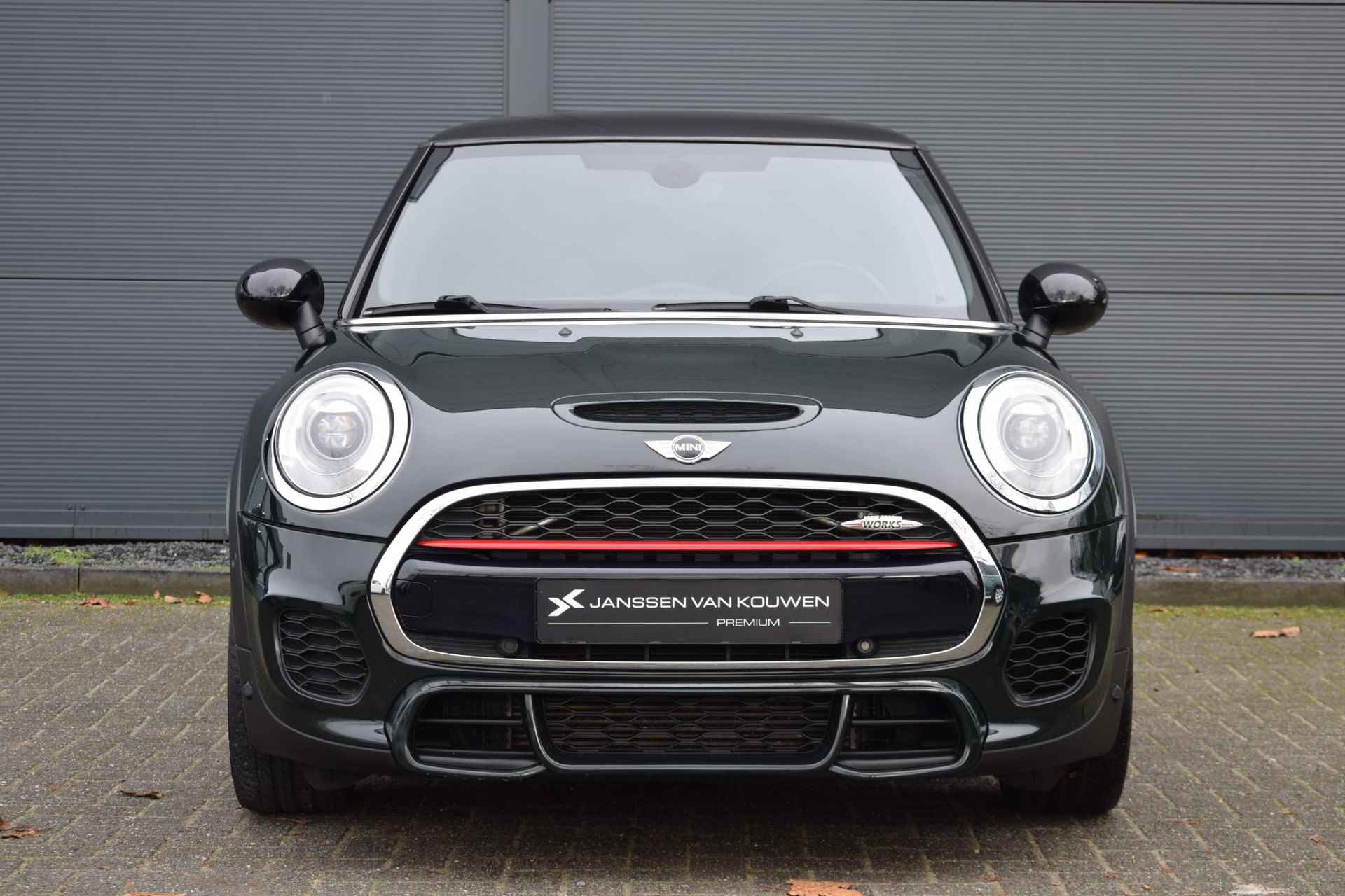 Mini Mini 2.0 John Cooper Works 231 pk Automaat / Navi / Rebel Green - 2/60