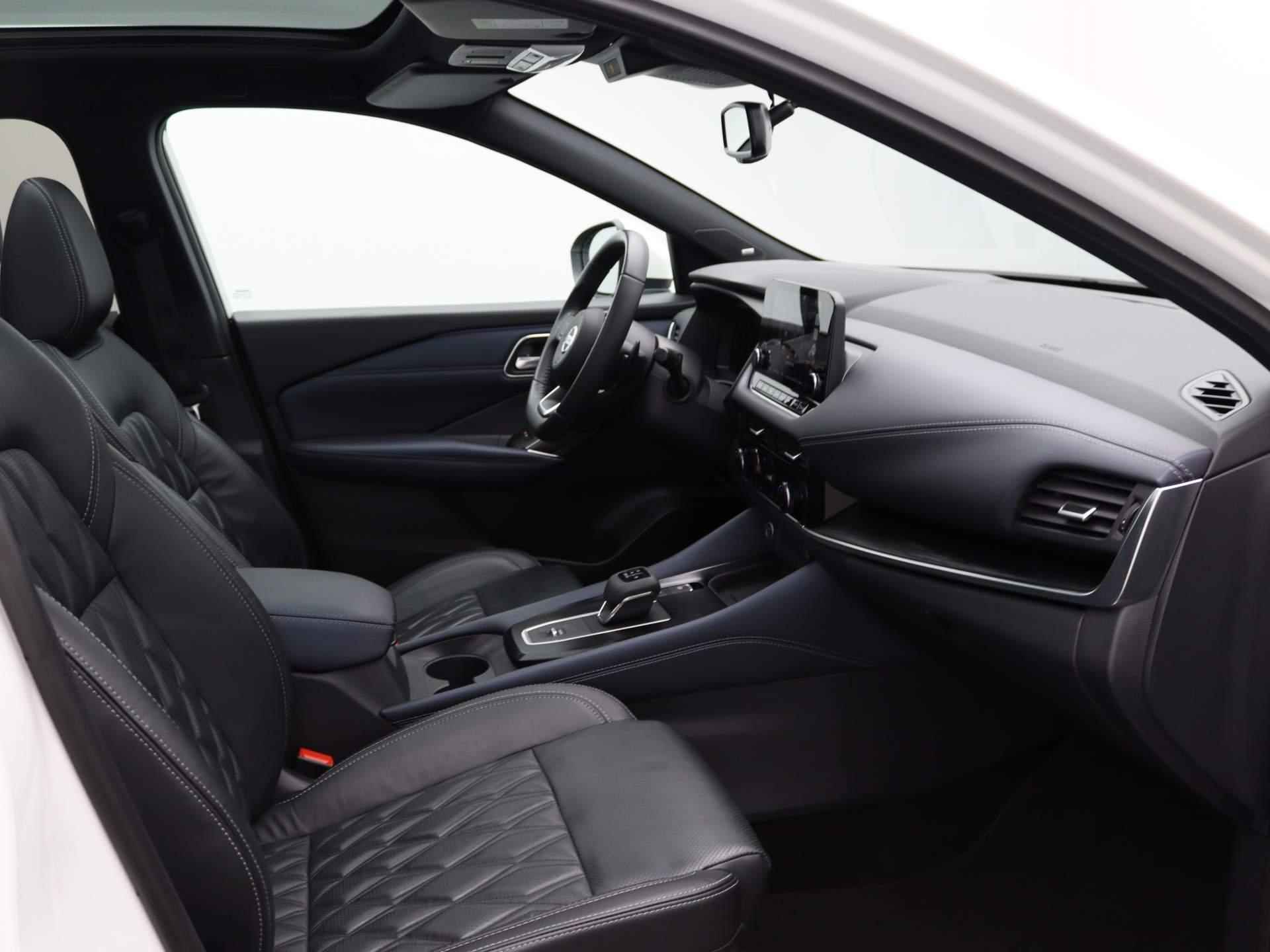 Nissan Qashqai 1.3 MHEV Xtronic Business Executive | ProPilot | Lederen Bekleding - 32/42