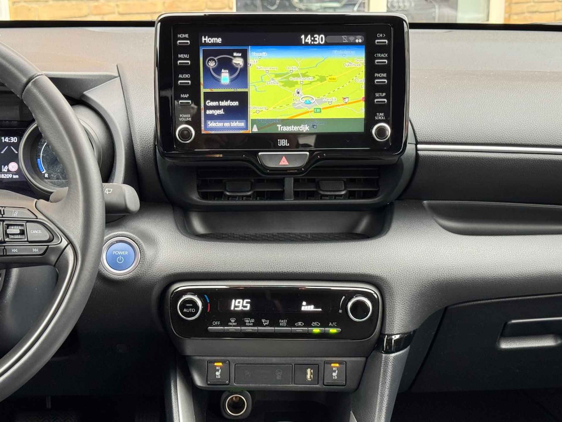 TOYOTA Yaris 1.5 HYBRID STYLE CAMERA/LED/CARPLAY/JBL/STOELVERW./NL-AUTO - 14/45