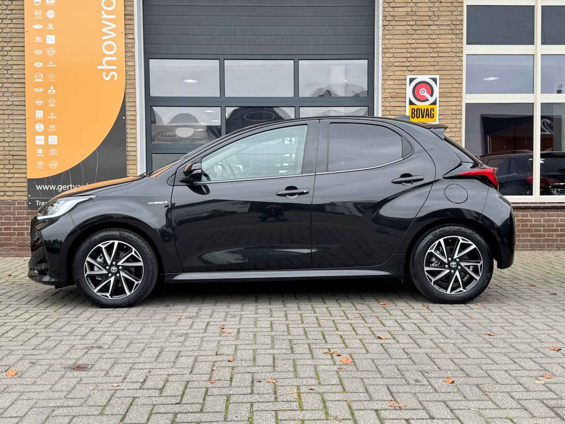 TOYOTA Yaris 1.5 HYBRID STYLE CAMERA/LED/CARPLAY/JBL/STOELVERW./NL-AUTO - 16/45