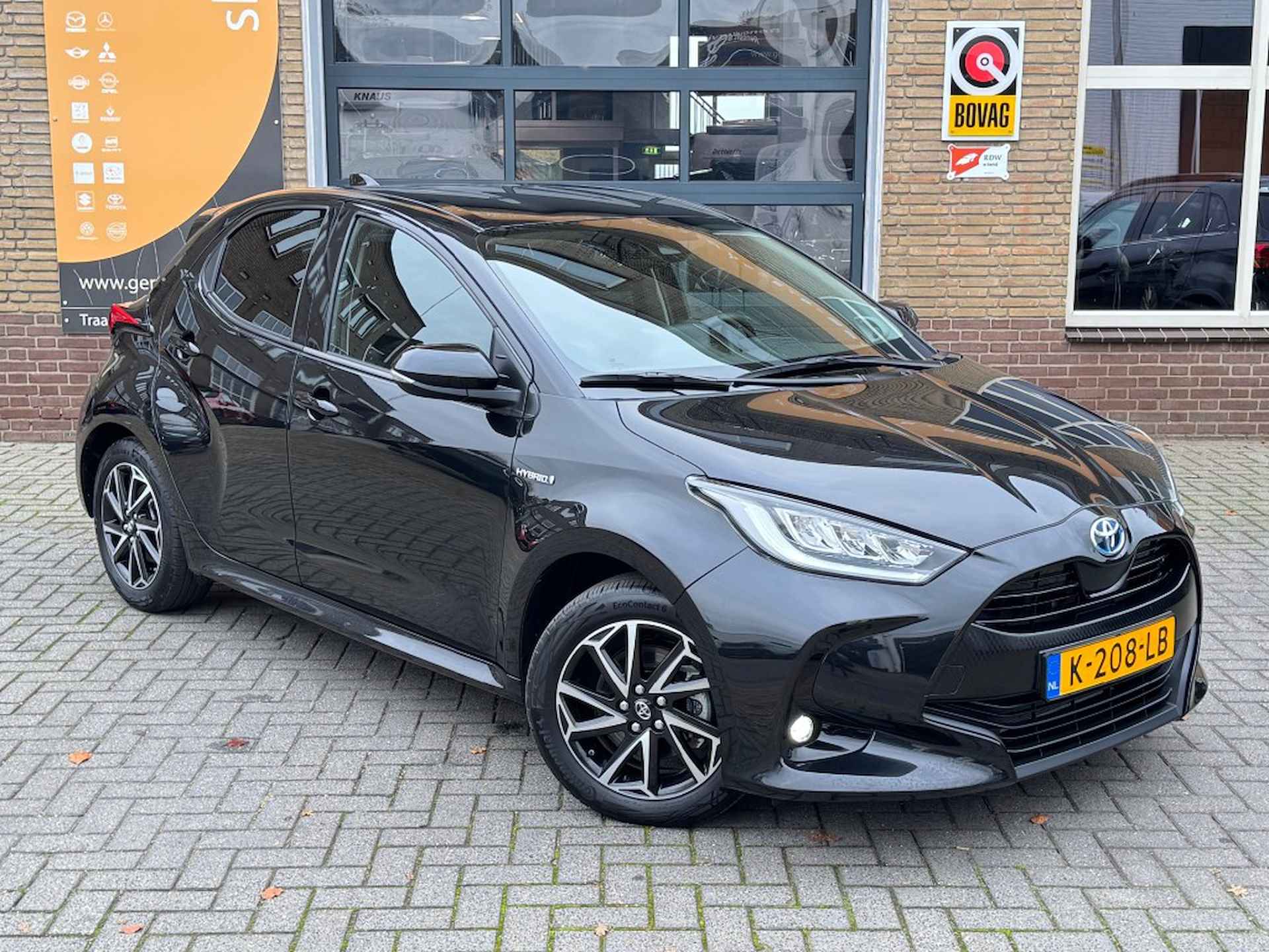 TOYOTA Yaris 1.5 HYBRID STYLE CAMERA/LED/CARPLAY/JBL/STOELVERW./NL-AUTO - 44/45