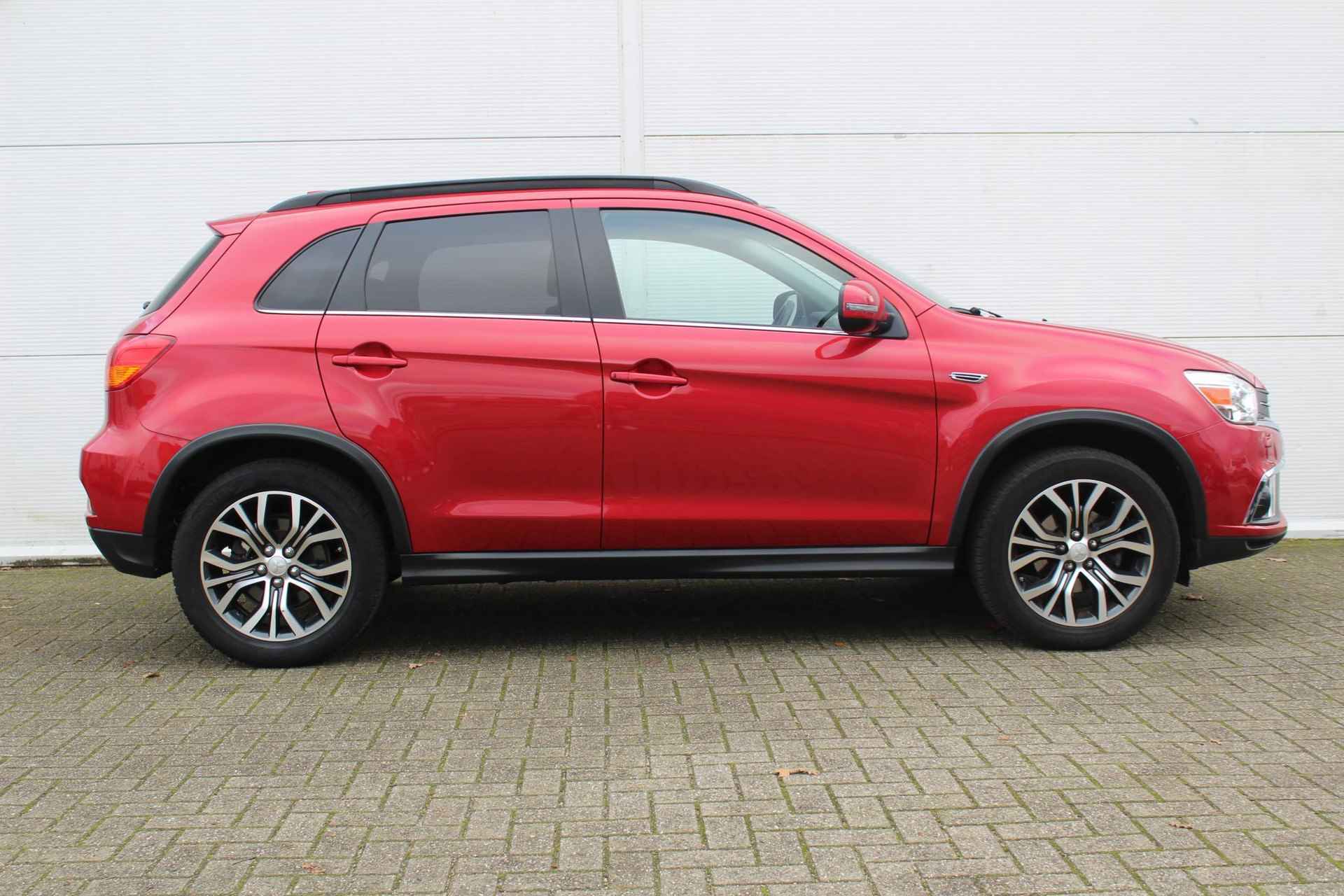 Mitsubishi ASX 1.6 Cleartec Connect Pro / Achteruitrijcamera / Keyless Entry & Start / Cruise Control / Climate Control / Apple Carplay/Android Auto / - 16/37