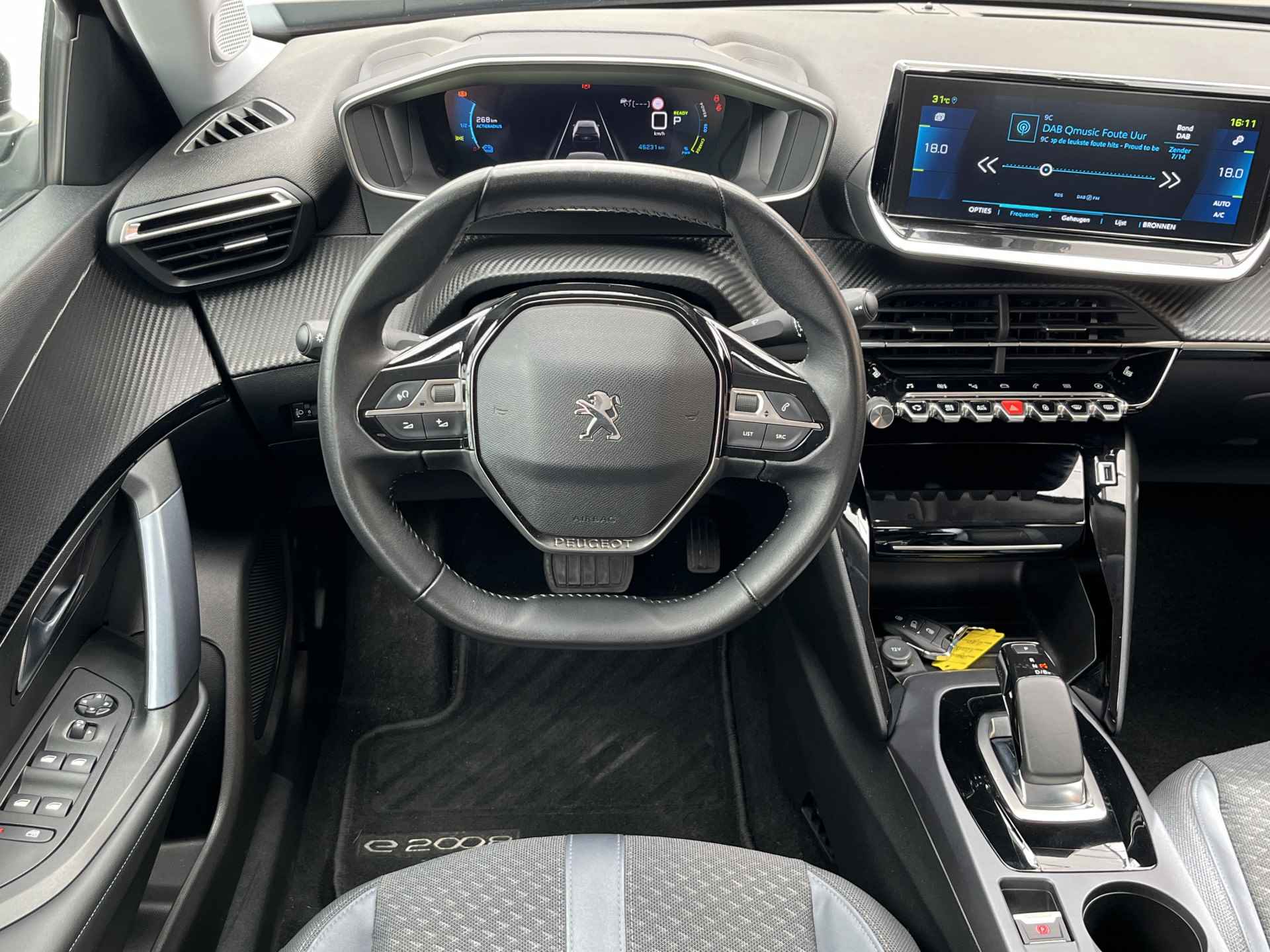 Peugeot e-2008 EV Allure 50 kWh | Carplay/Android Auto | Camera rondom | - 11/33