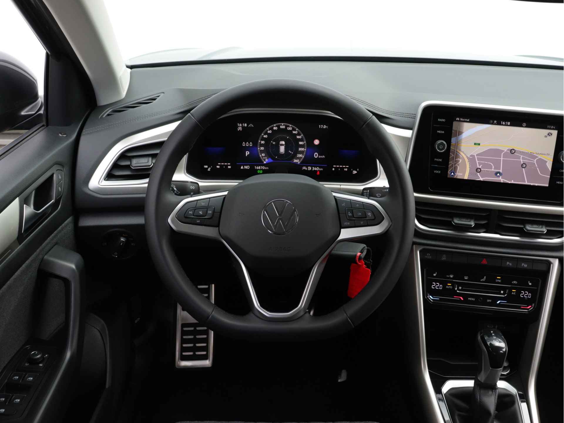 Volkswagen T-Roc 1.5 TSI Move 150pk Automaat | Navigatie | Stoelverwarming | Parkeersensoren | Spiegel pakket | - 9/44