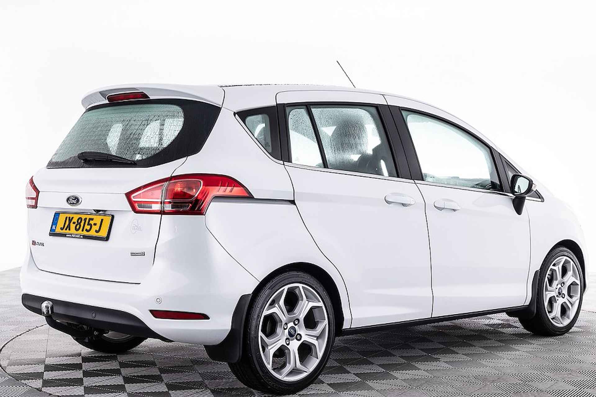 Ford B-MAX 1.0 EcoBoost Titanium | NAVI | ECC | Trekhaak . - 17/18