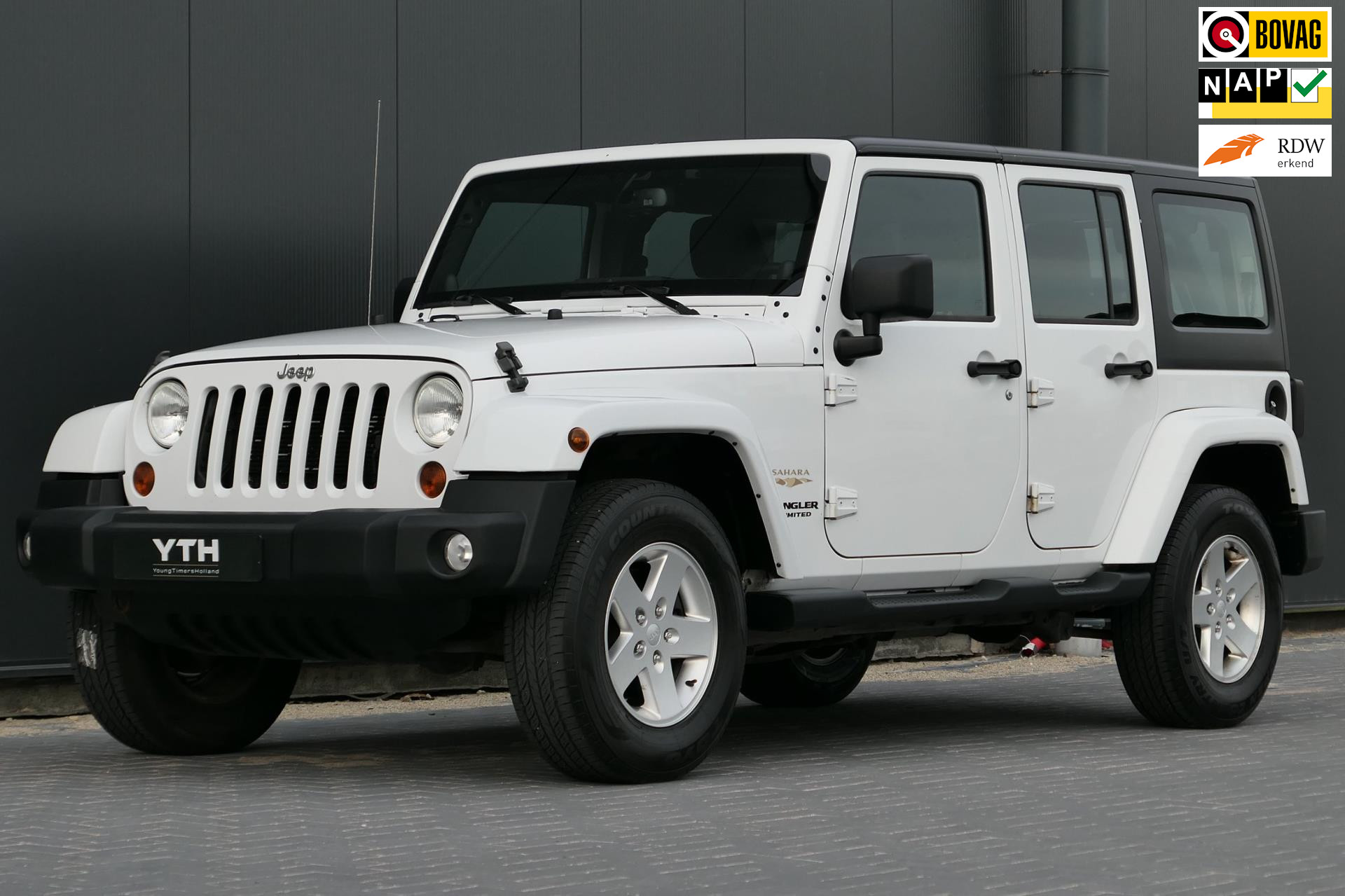 Jeep Wrangler Unlimited 3.6 Sahara Facelift Freedomtop Softtop Airco Trekhaak Alpine