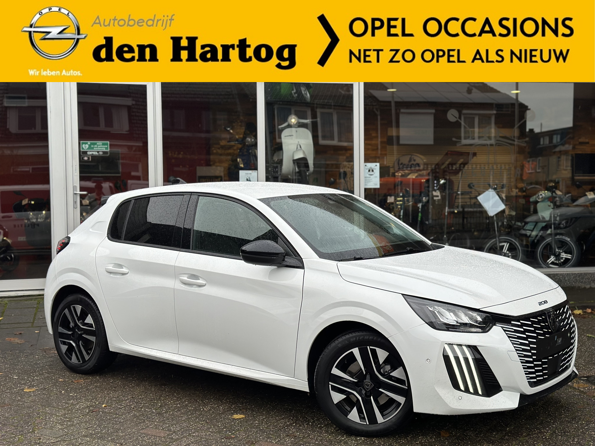 Peugeot 208 1.2 PureTech Allure Pack Dode hoek sensor/2x Camera/Stoelverwarming.