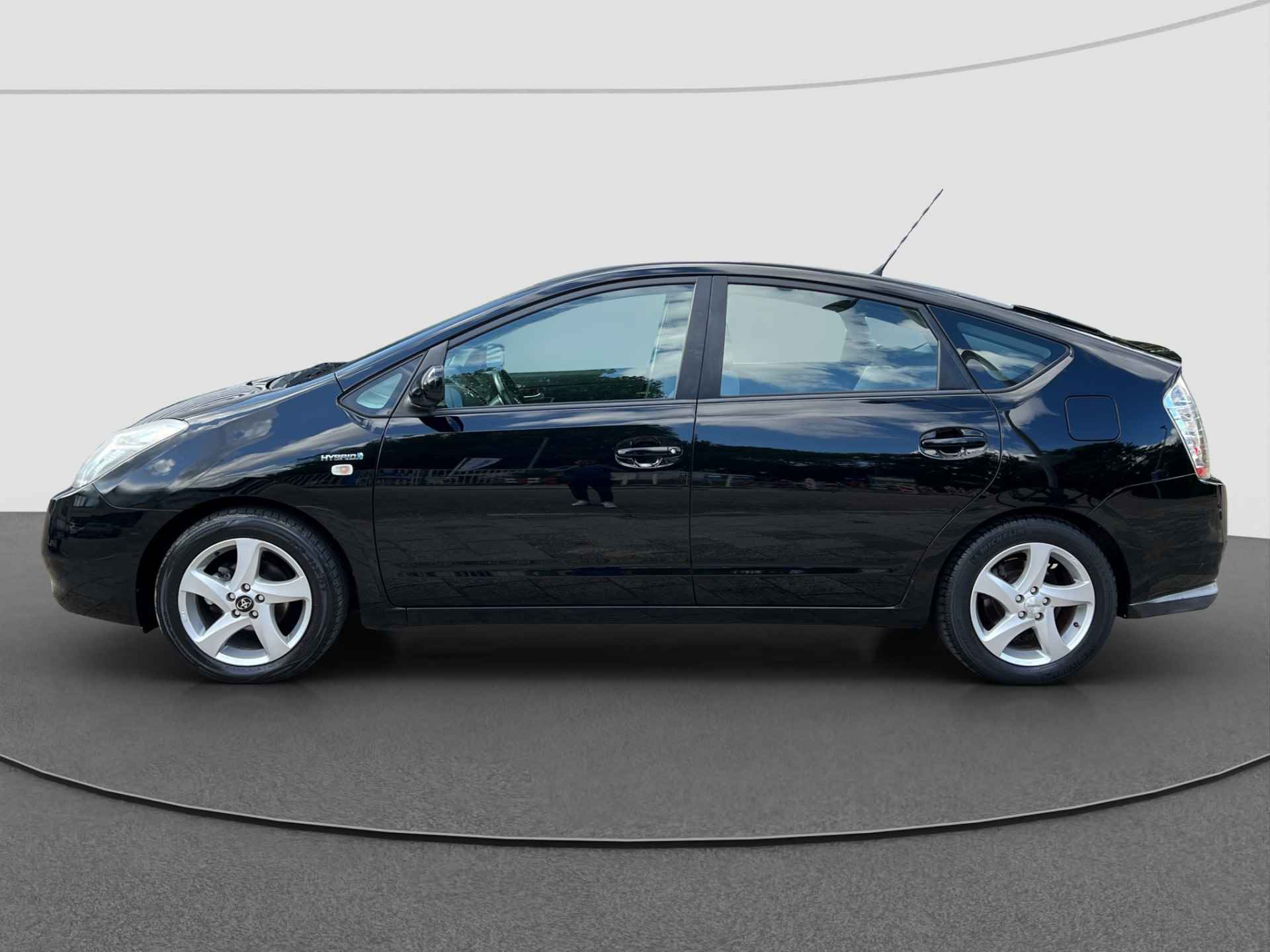 Toyota Prius 1.5 VVT-i Tech | Navi | Cruise | Fietsbeugel - 6/28