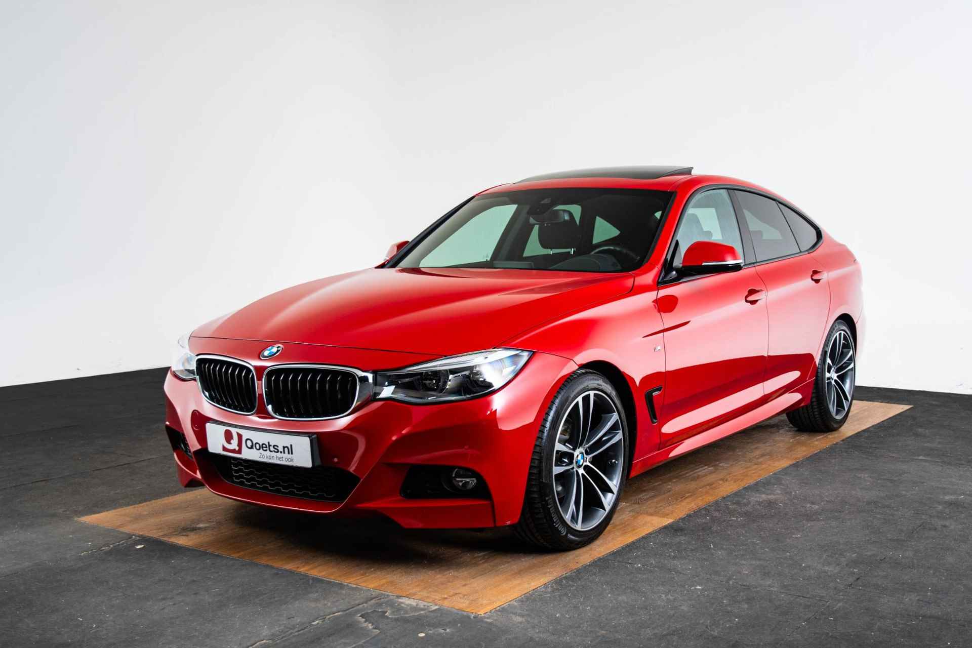 BMW 3-serie Gran Turismo 320d High Executive M Sport - Panoramadak - Active Protection - Elektrisch verwarmde voorstoelen - Head Up - Getinte ruiten - Achteruitrijcamera - Automatisch dimmende binnen/buitenspiegel - 71/72