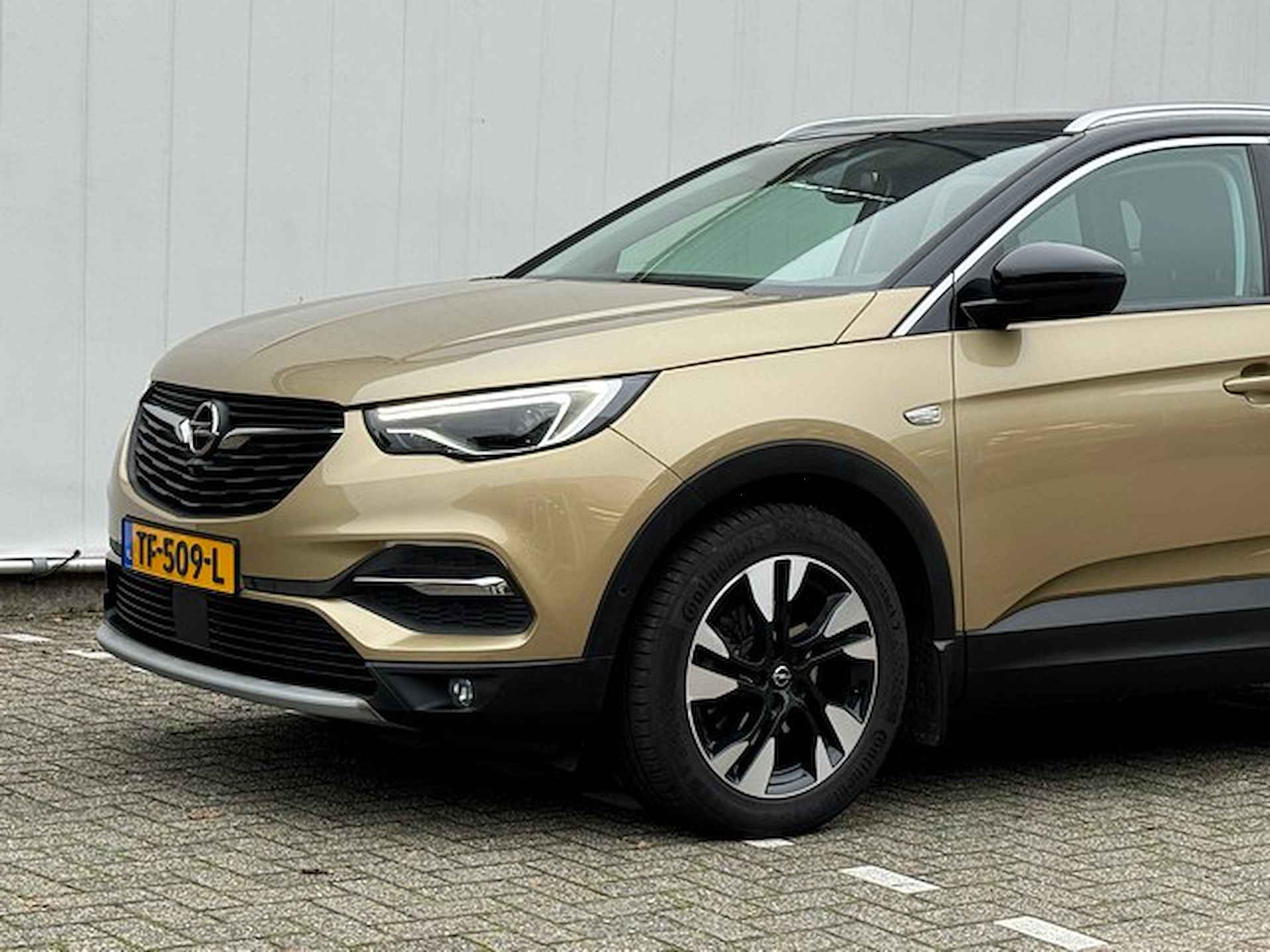 Opel Grandland X 1.2 Turbo Ultimate Automaat met Leer, Stoelkoeling, Denon Audio, Navi/360-Camera - 25/34